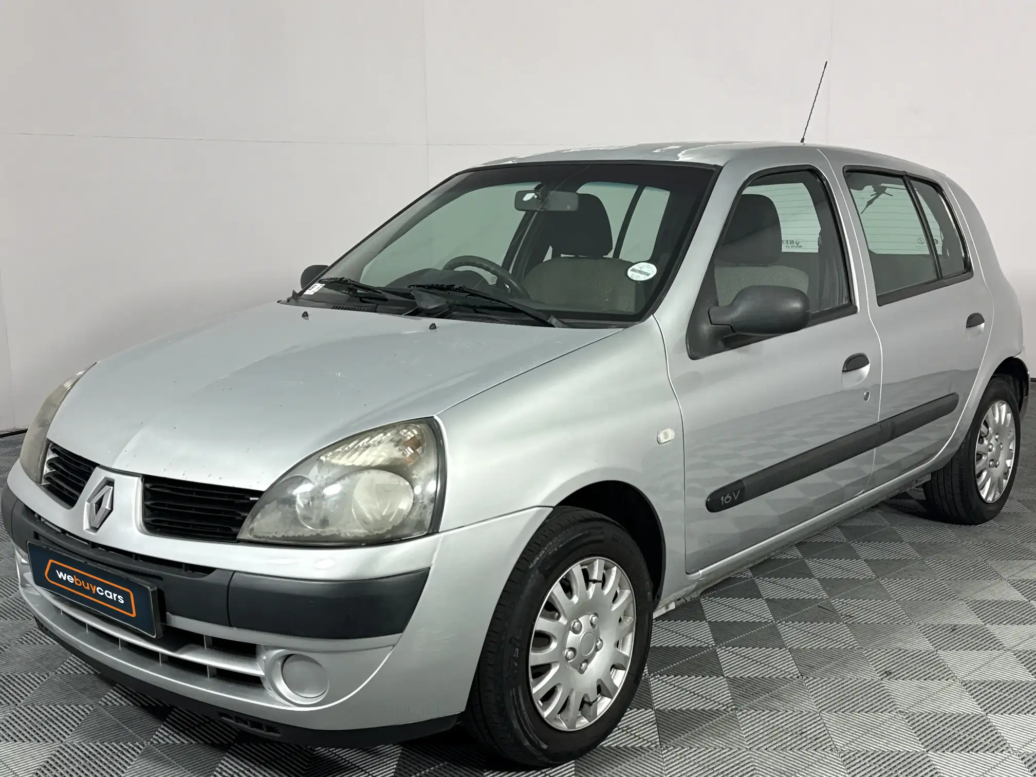 2005 Renault Clio