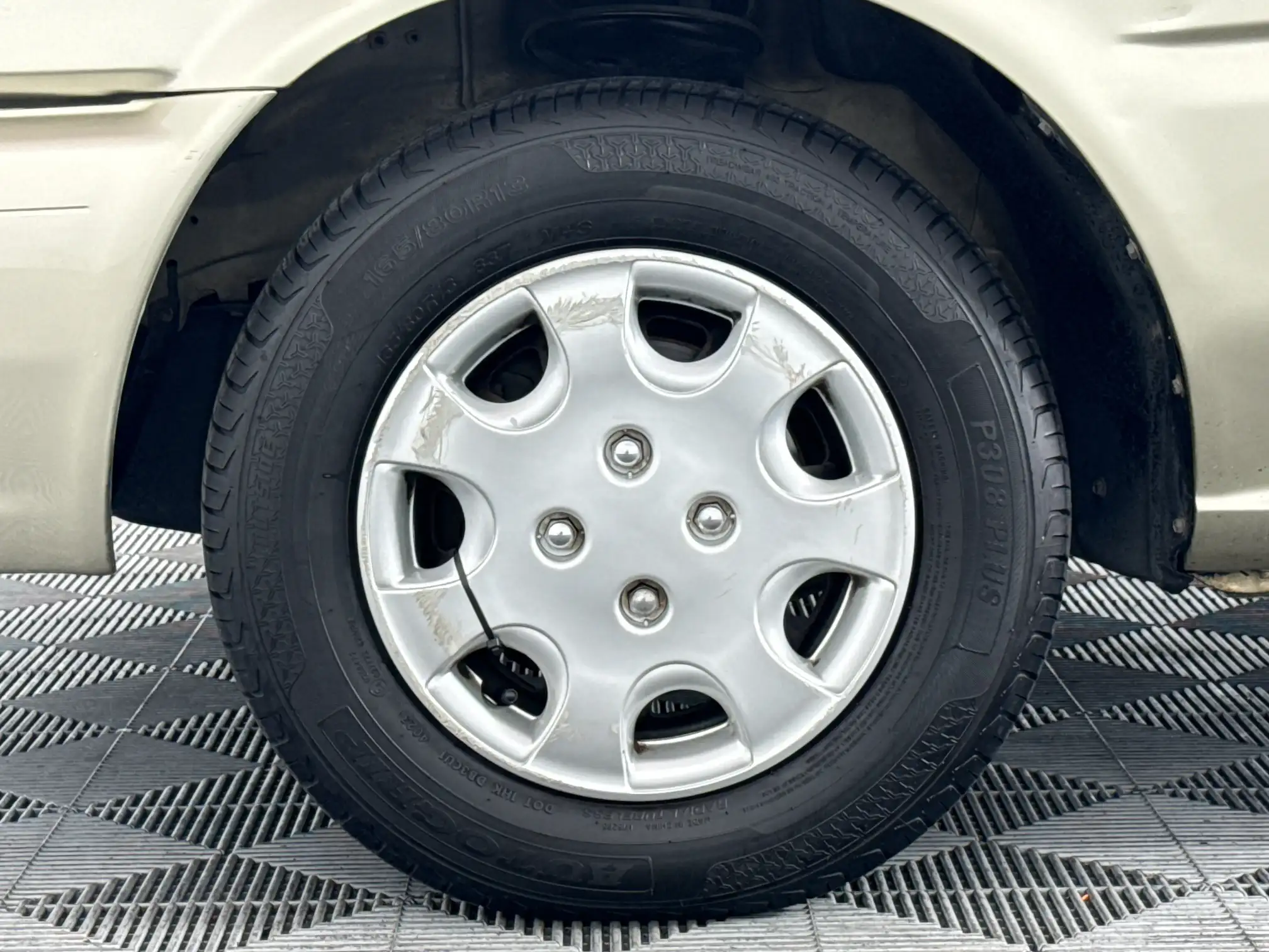 Toyota Tazz