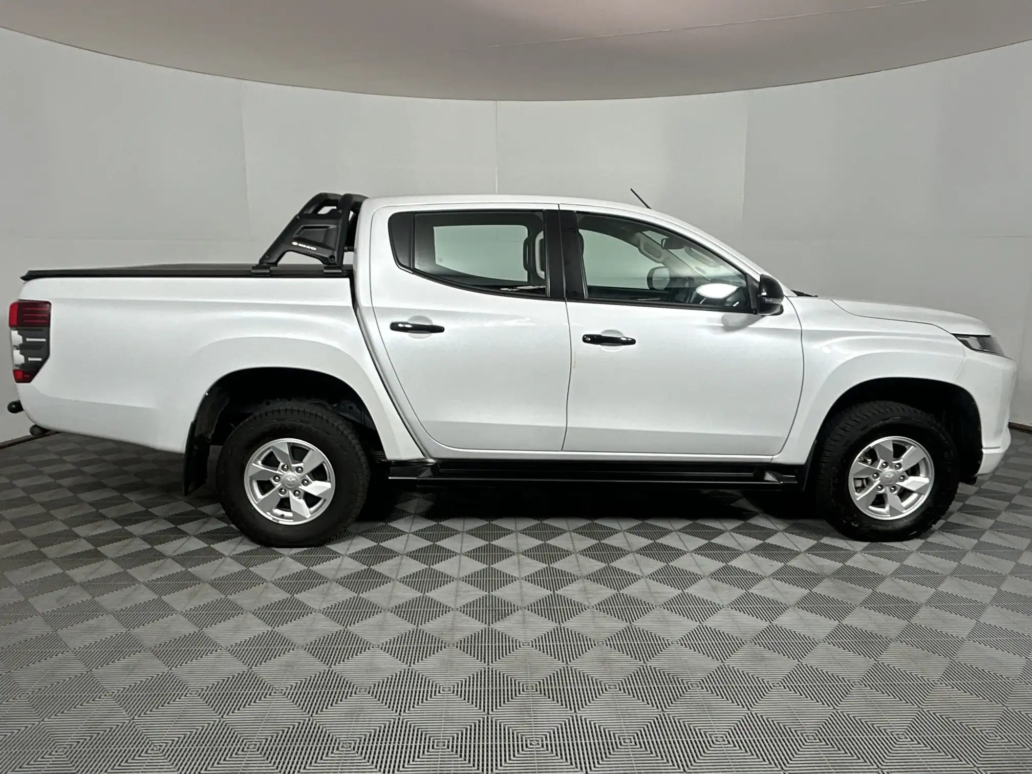 Mitsubishi Triton