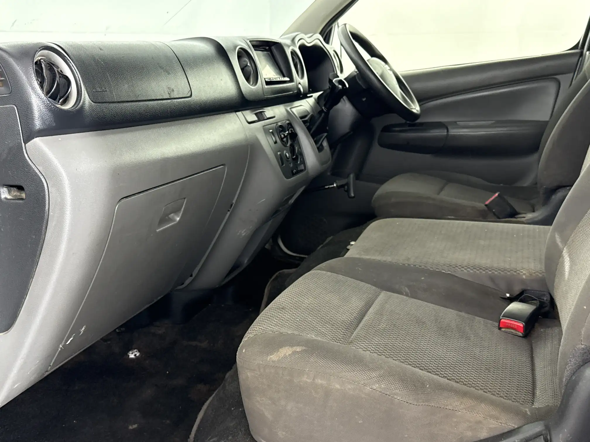 Nissan NV