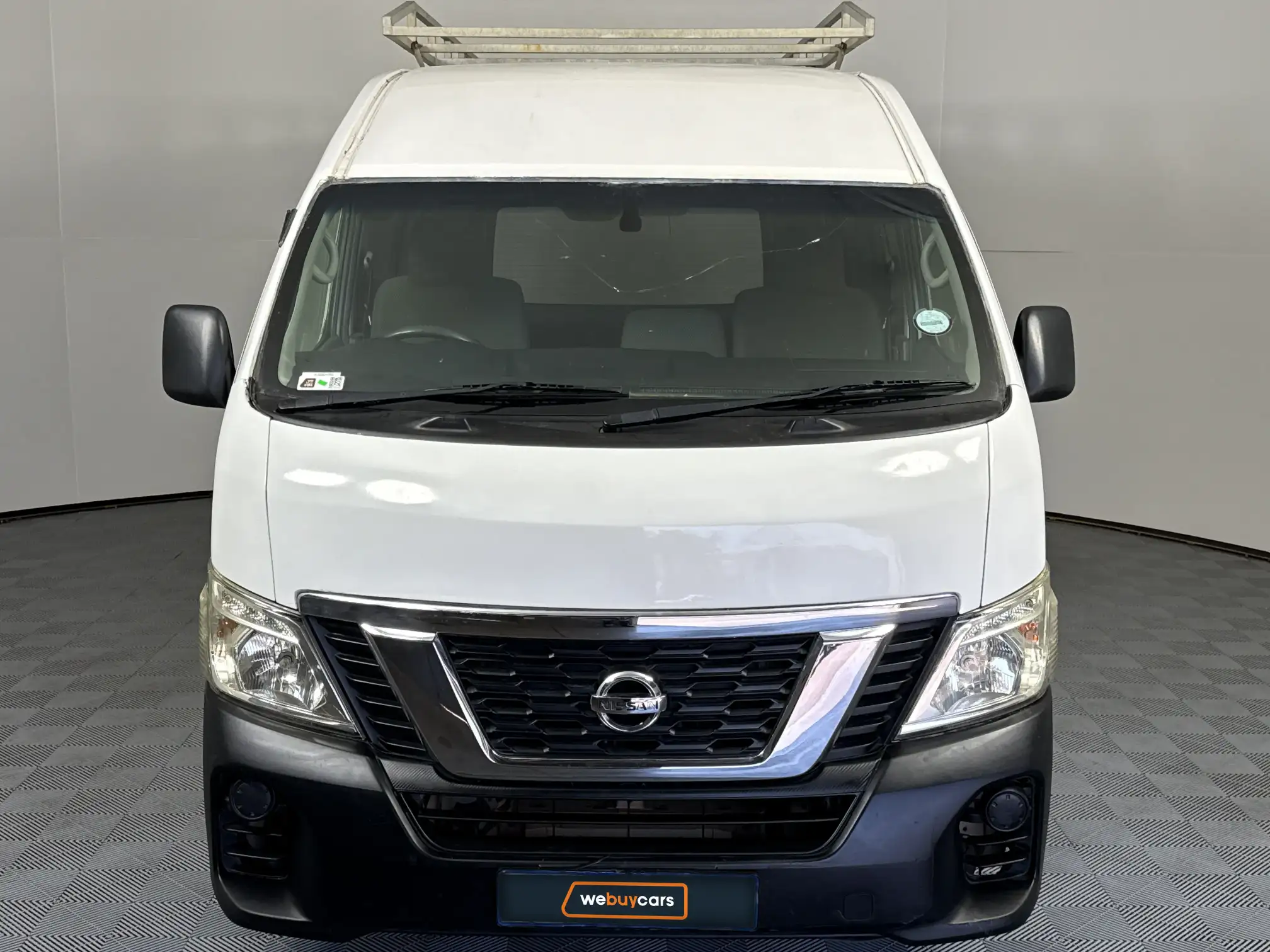 Nissan NV