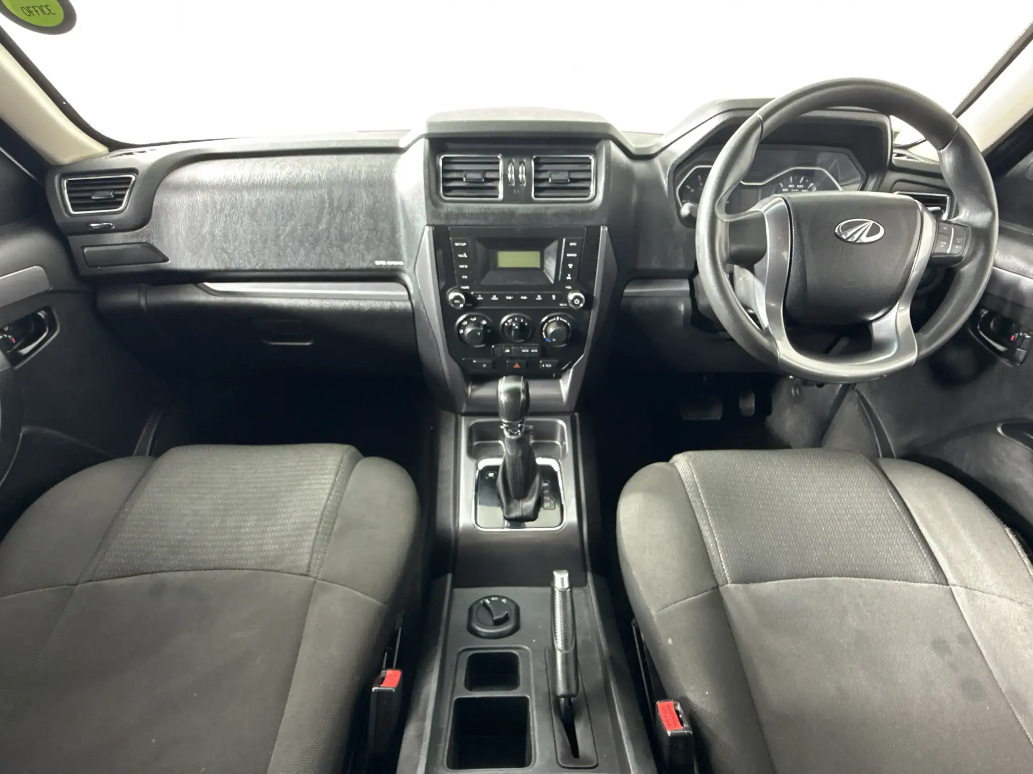 Mahindra PIK UP