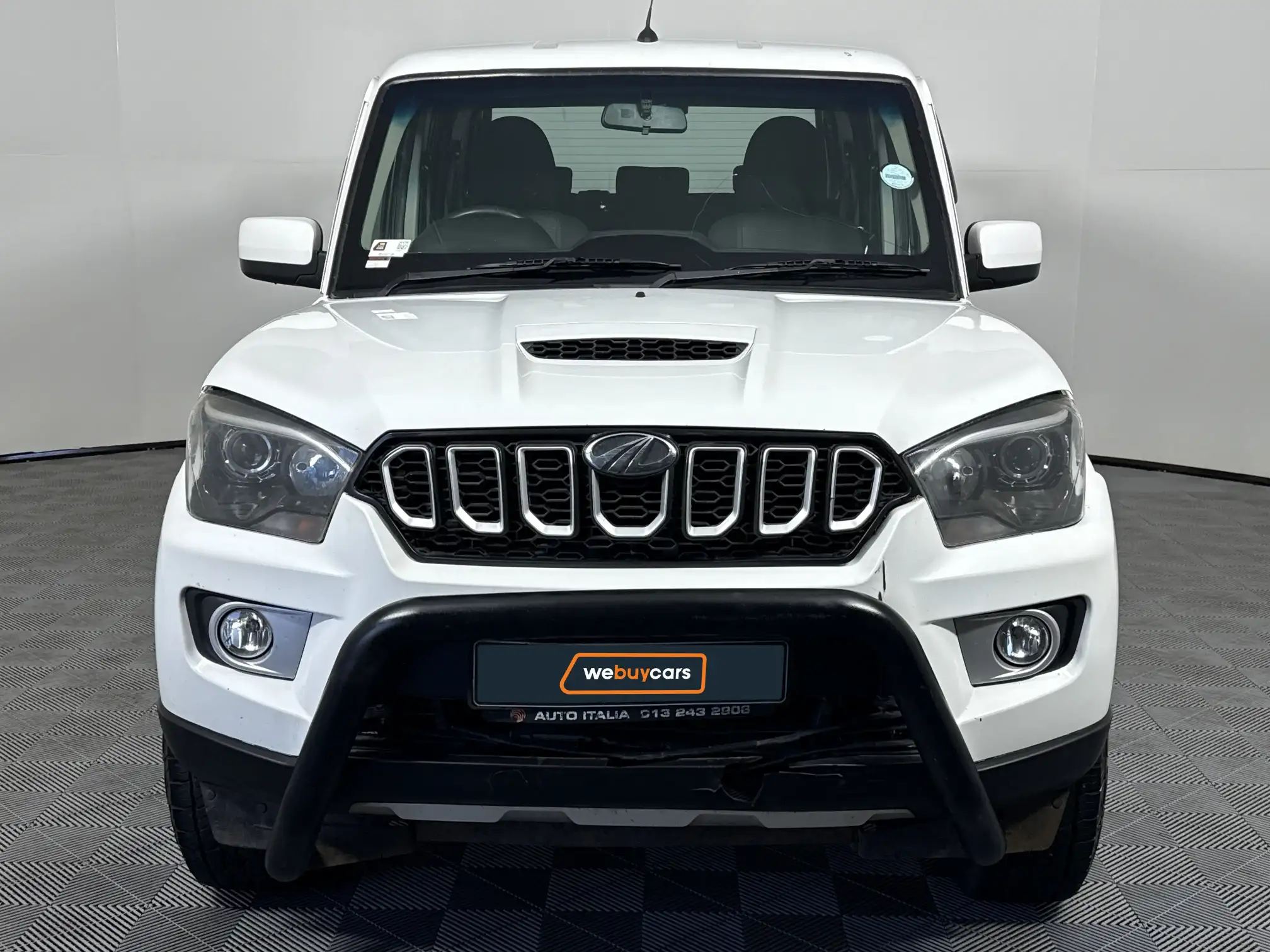 Mahindra PIK UP