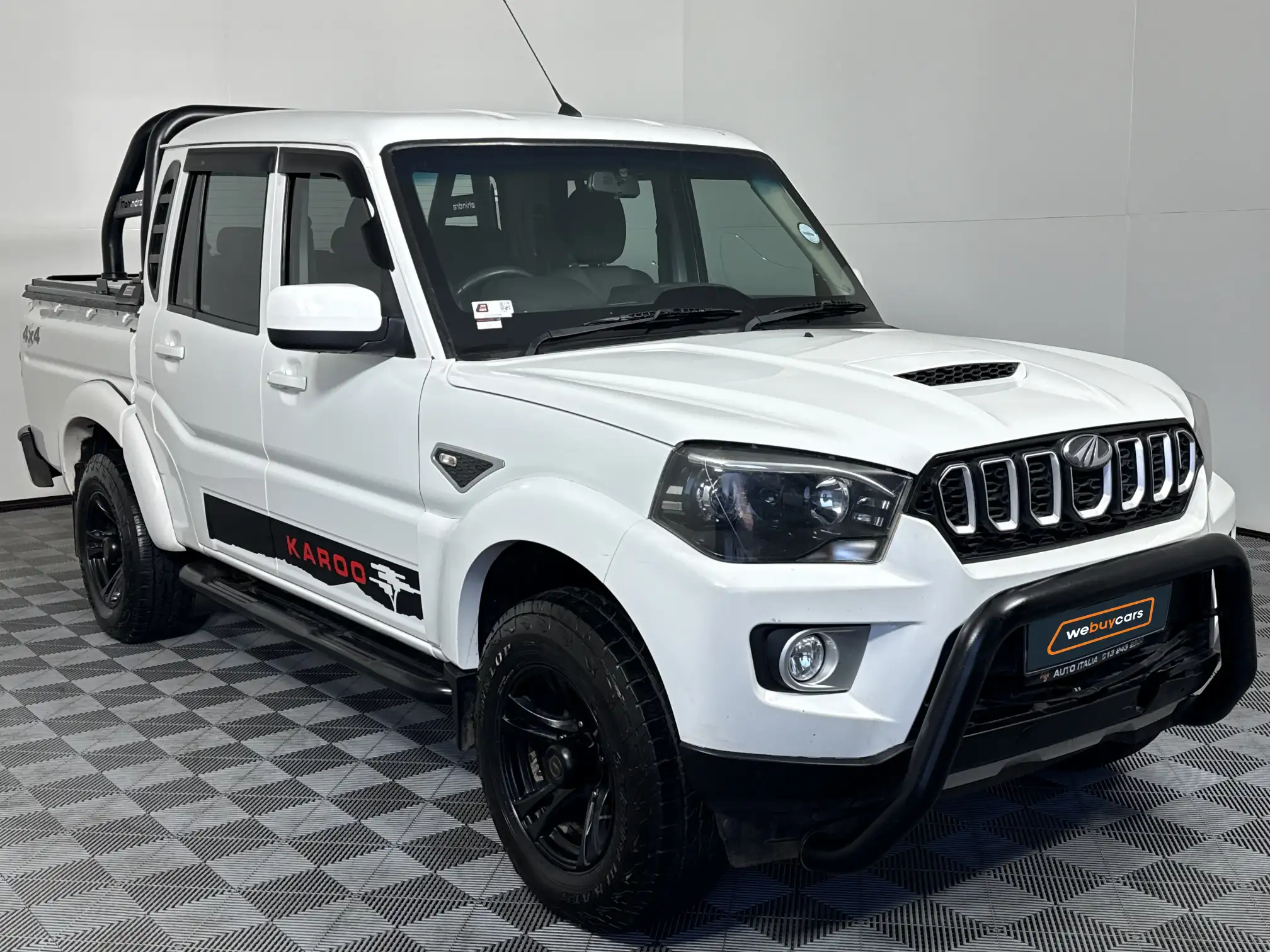 Mahindra PIK UP