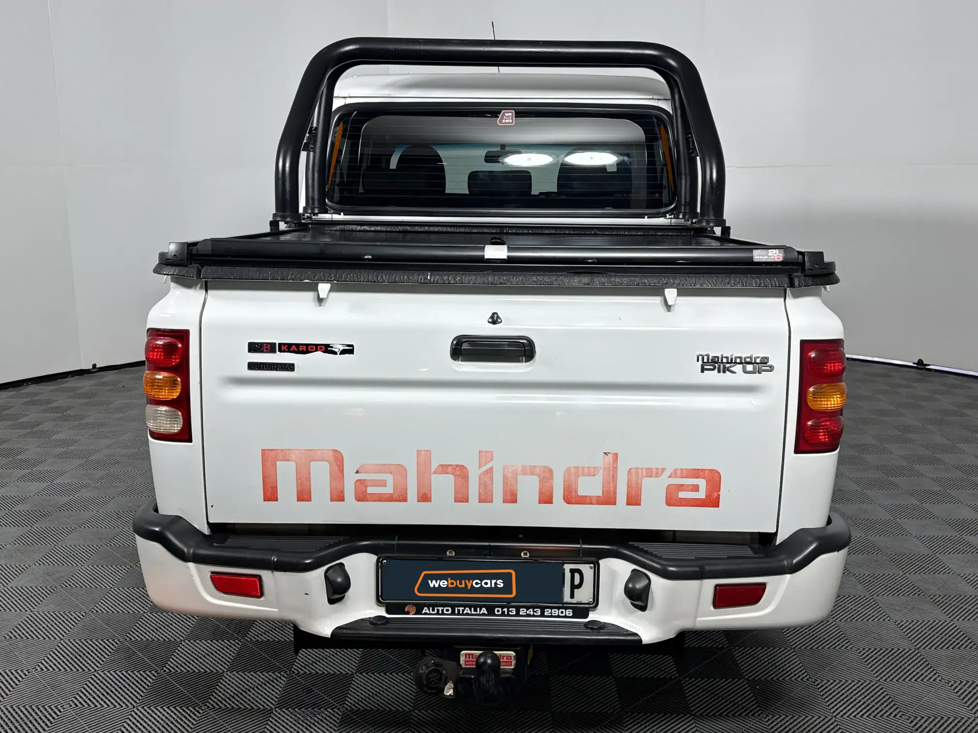 Mahindra PIK UP
