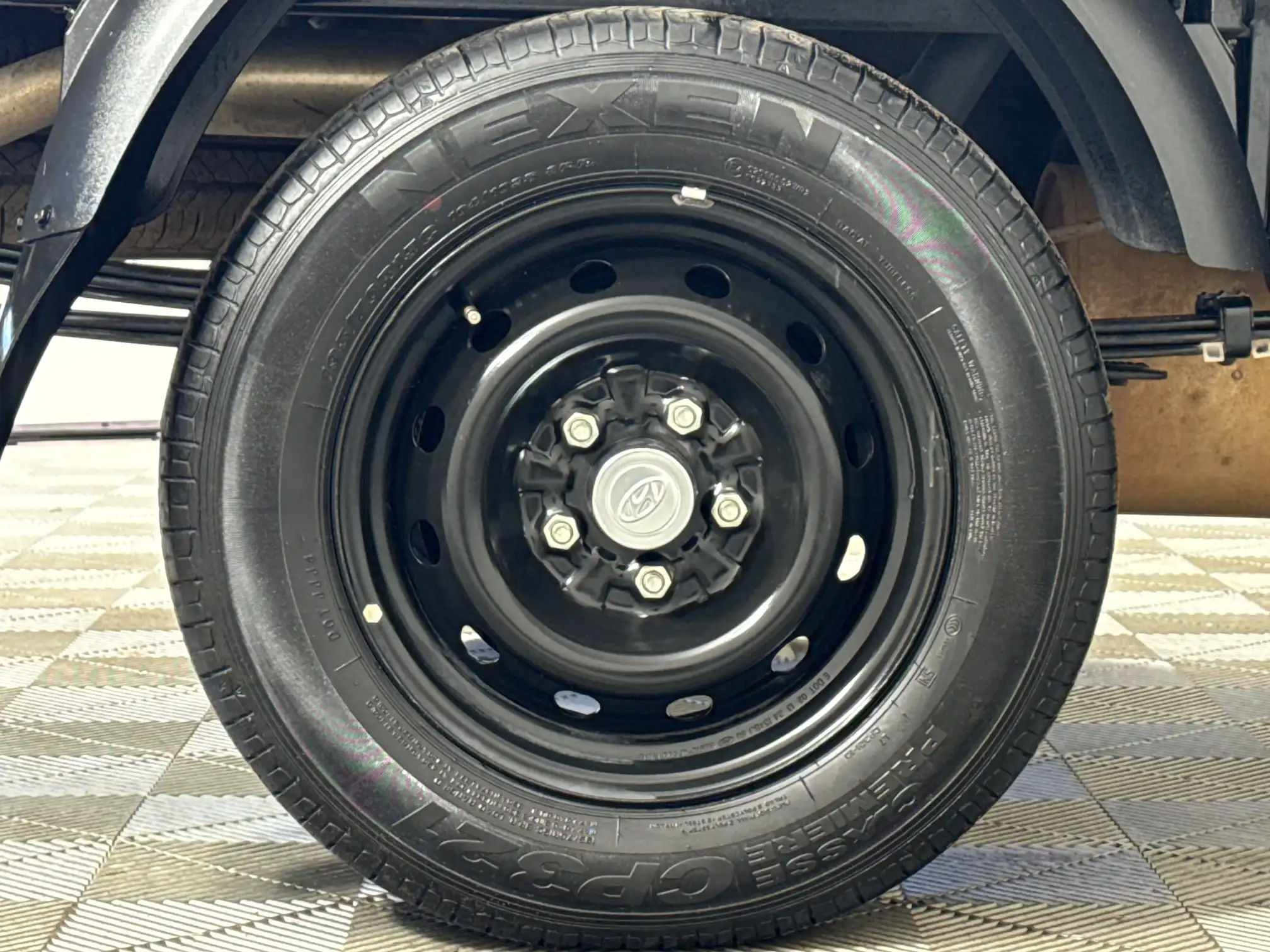 Hyundai H100