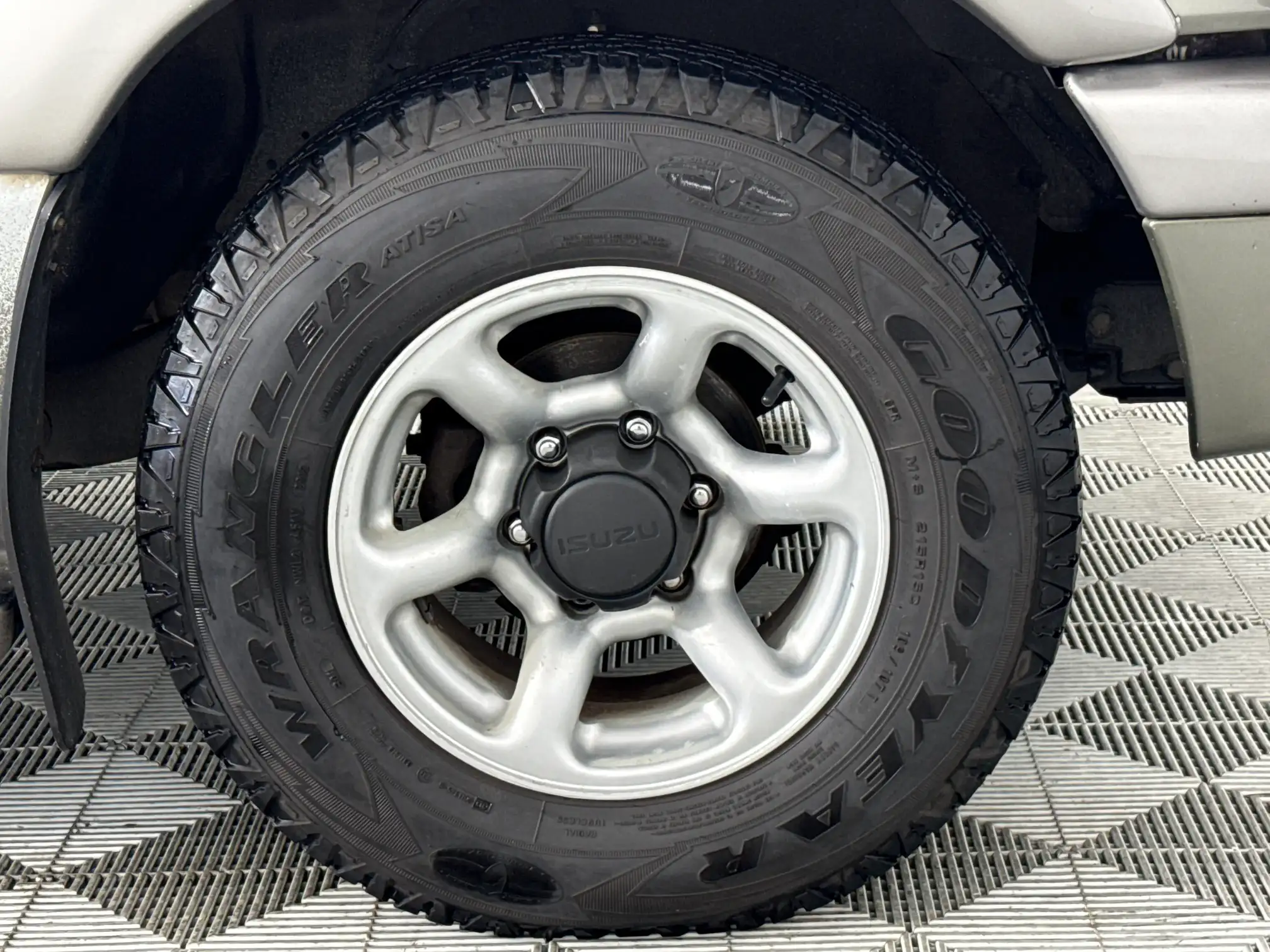 Isuzu KB