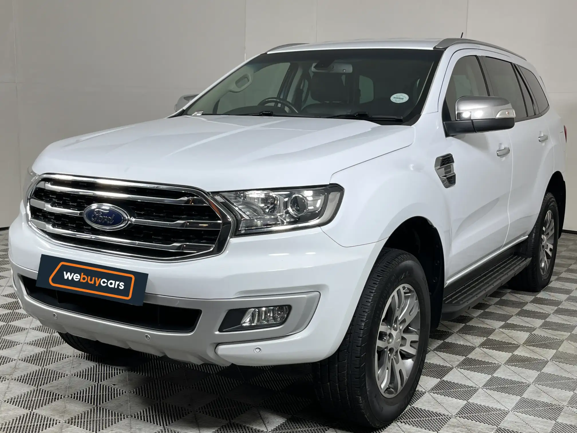 2020 Ford Everest