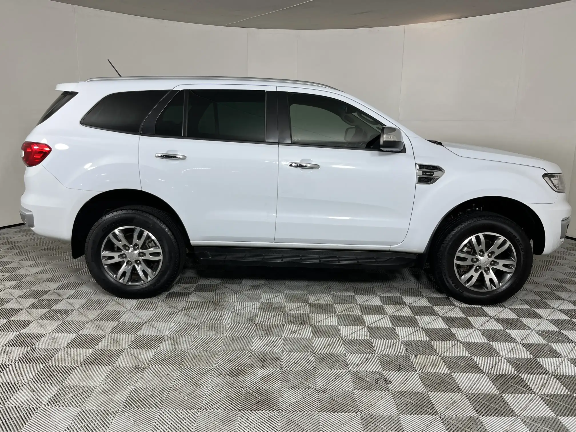 Ford Everest