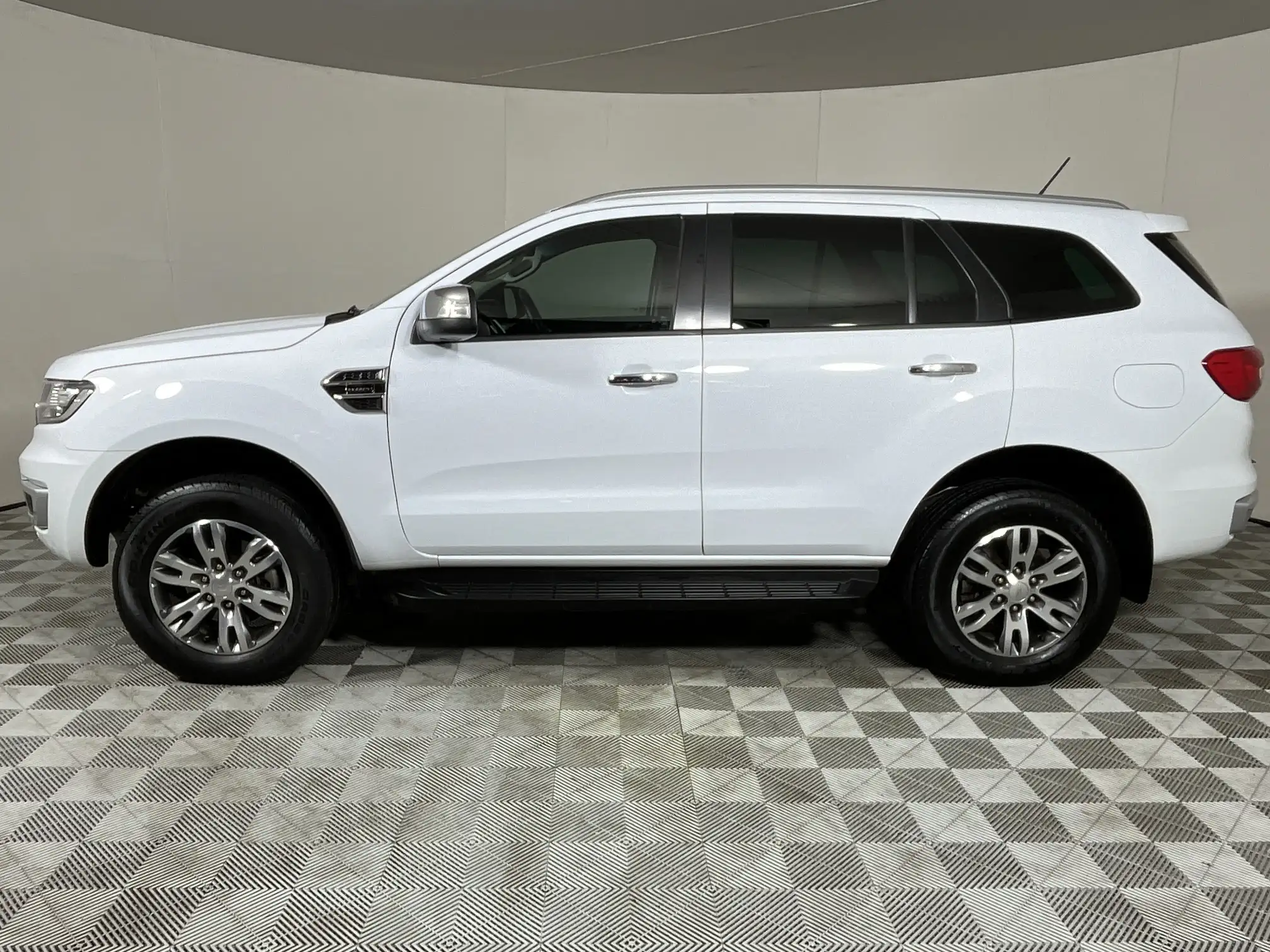 Ford Everest