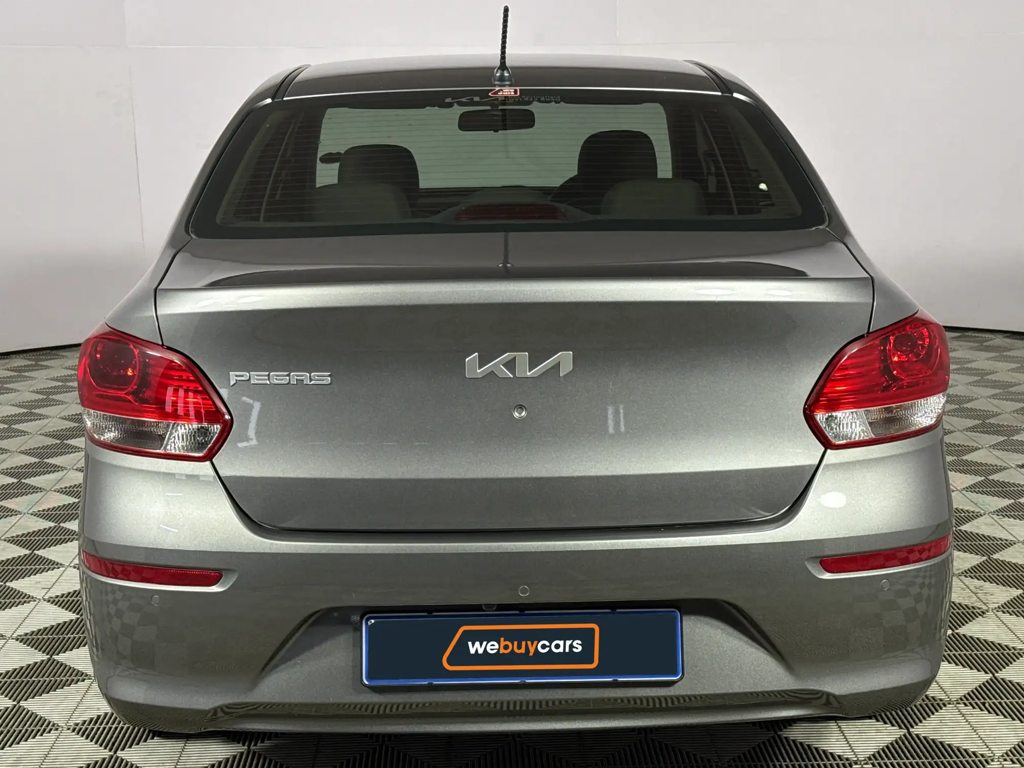 KIA Pegas