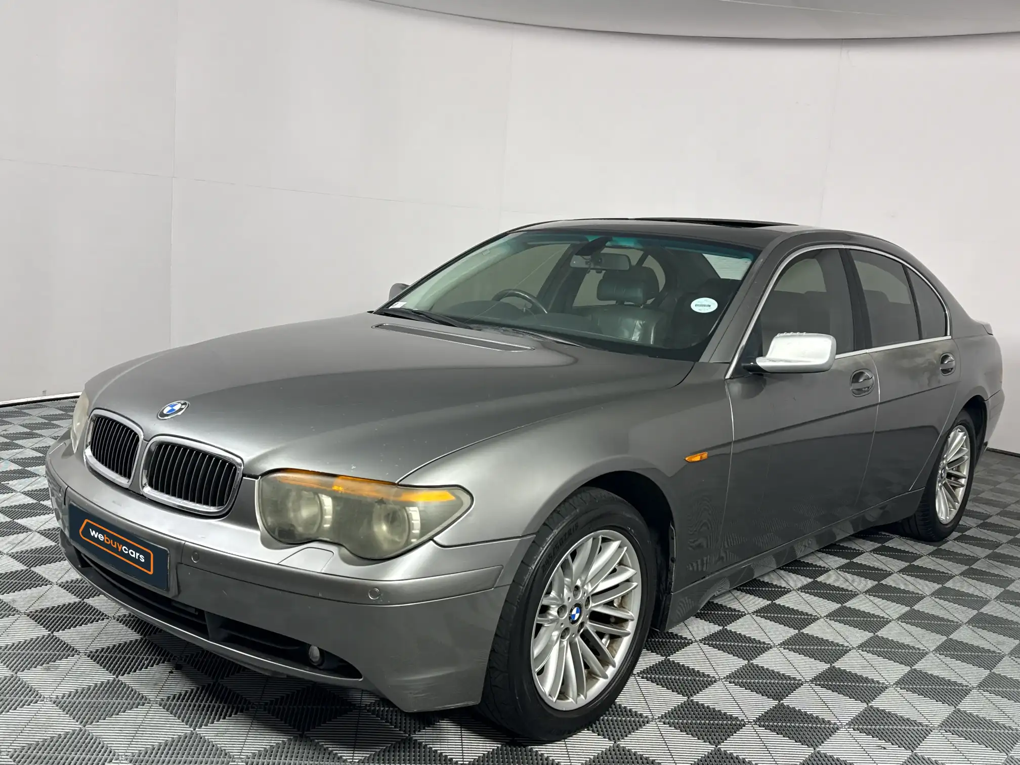 2004 BMW 7 Series