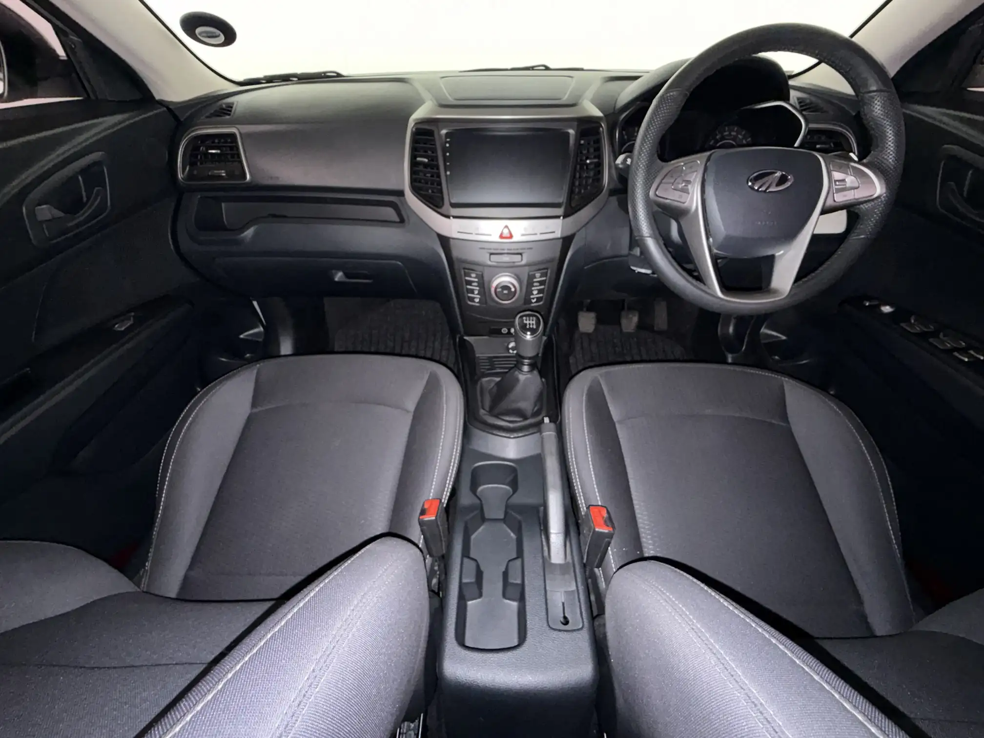 Mahindra Xuv300