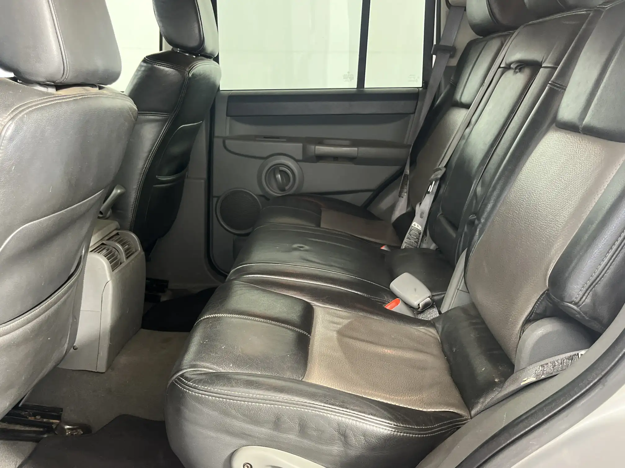 Jeep Commander