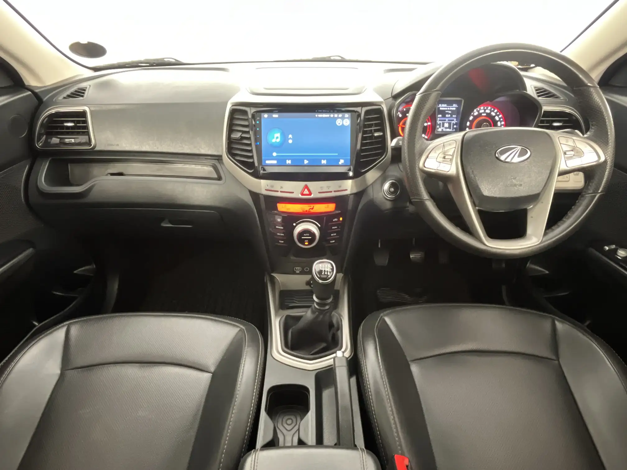 Mahindra Xuv300