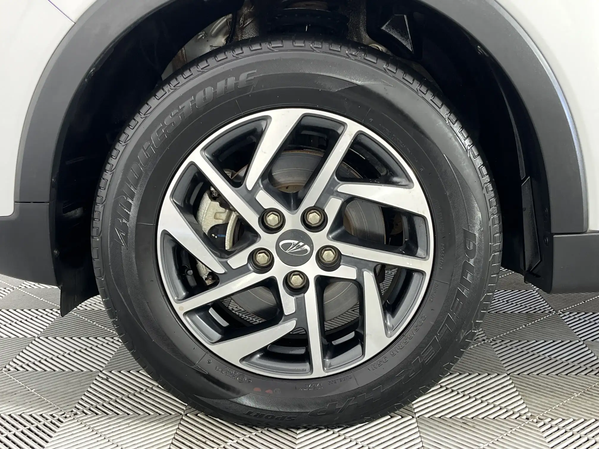 Mahindra Xuv300