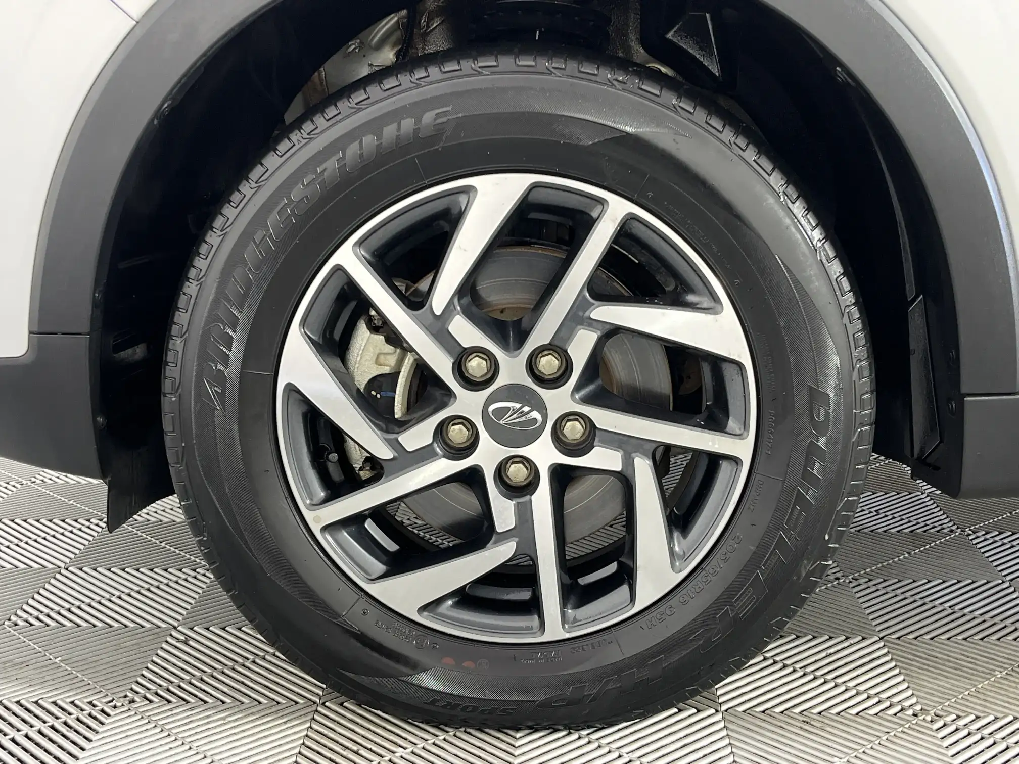 Mahindra Xuv300