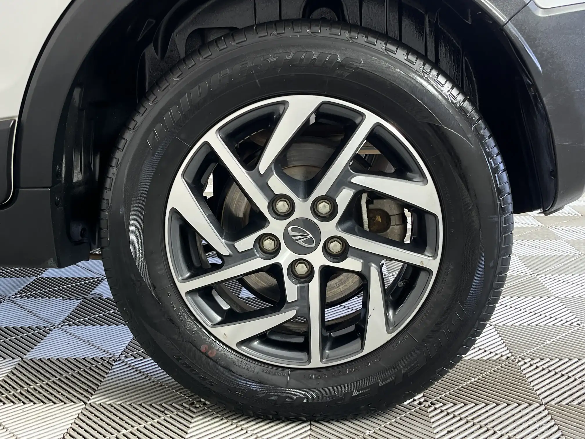 Mahindra Xuv300
