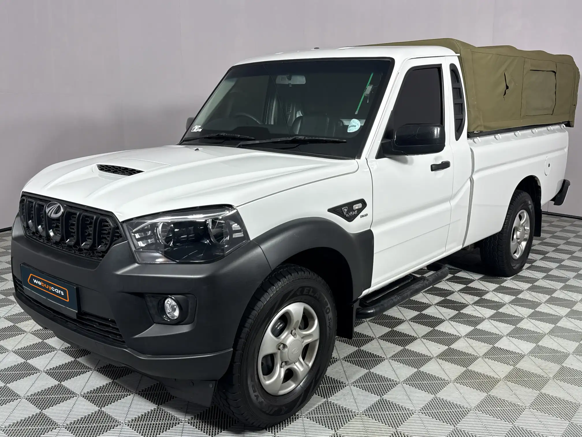 2025 Mahindra PIK UP