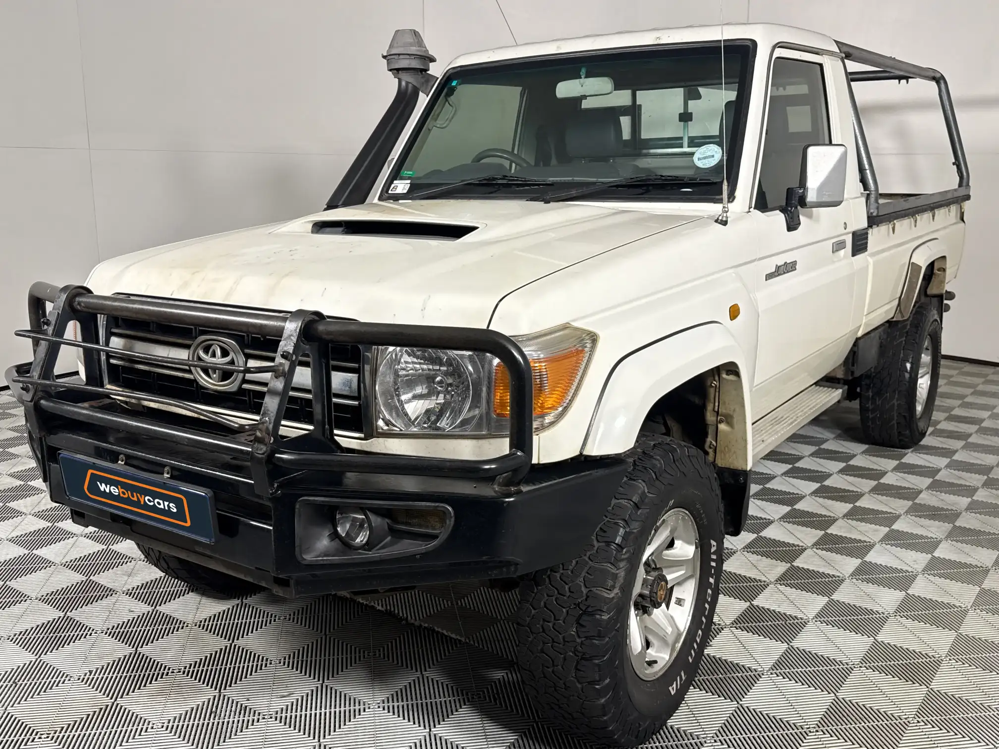 2013 Toyota Land Cruiser