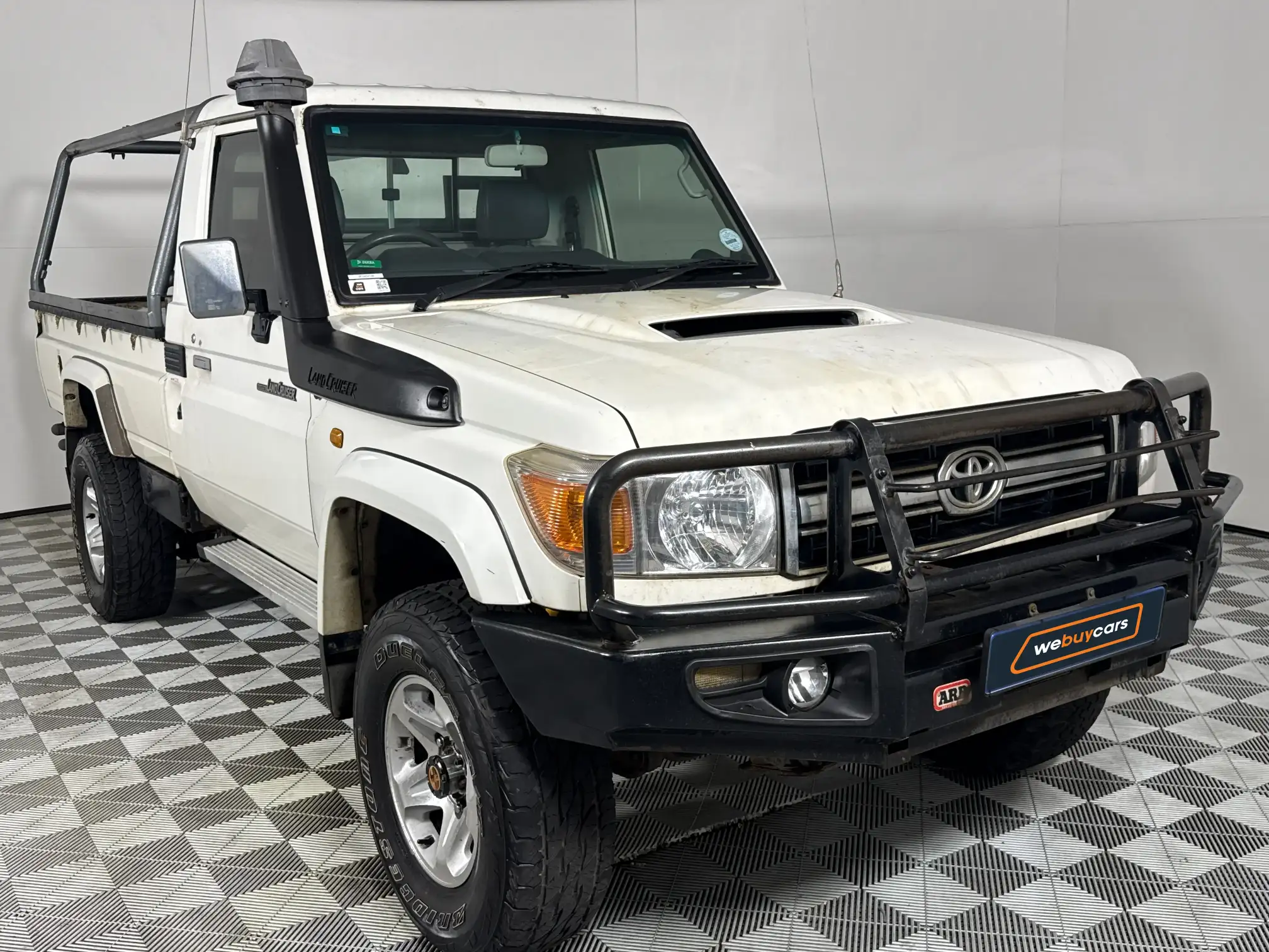 Toyota Land Cruiser