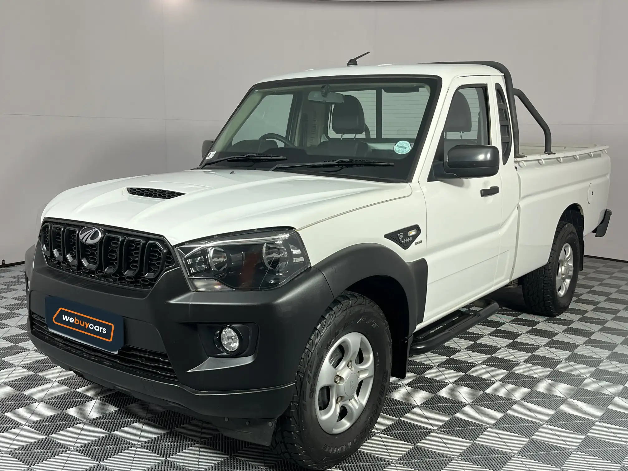 2021 Mahindra PIK UP