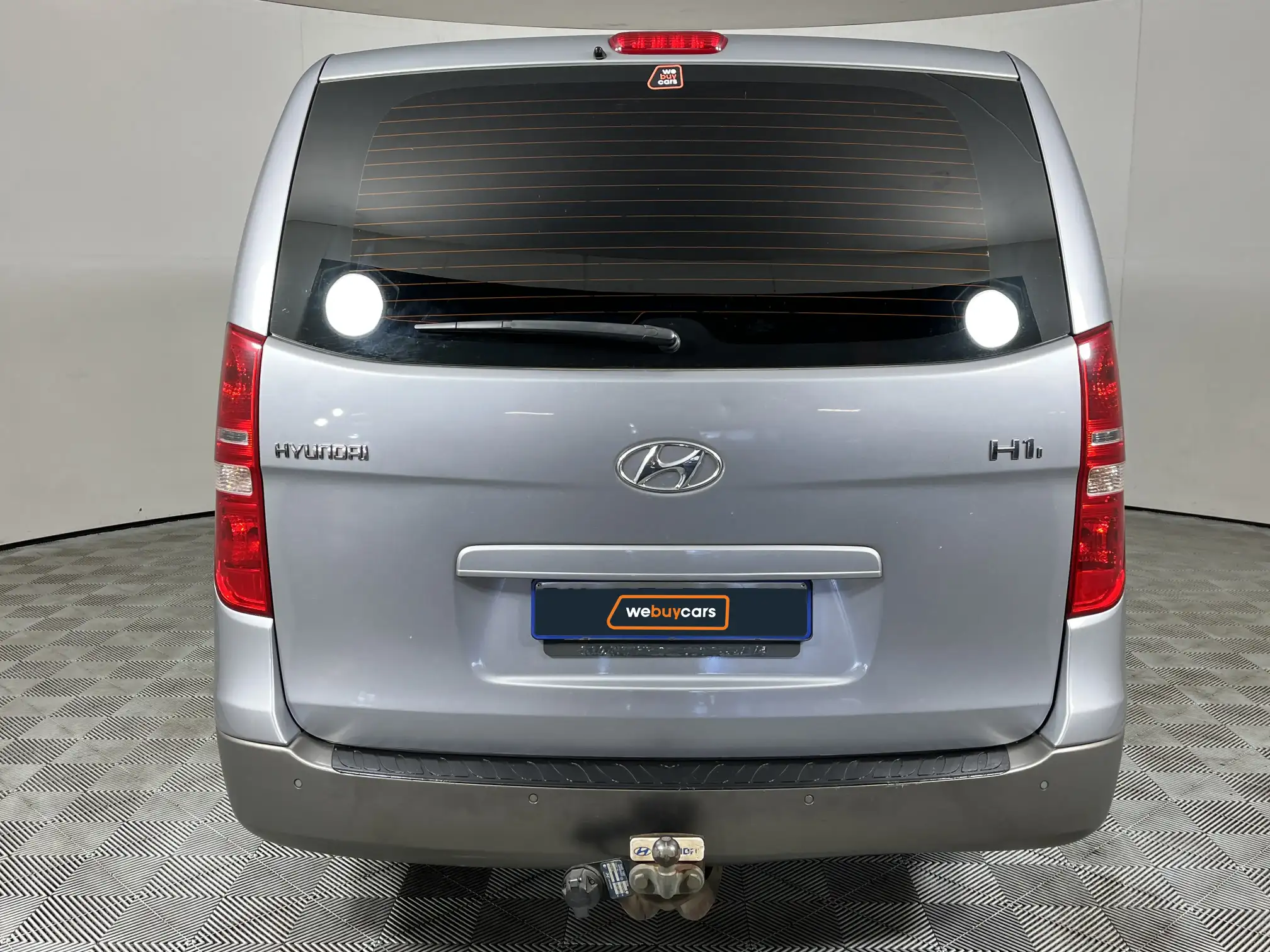 Hyundai H-1