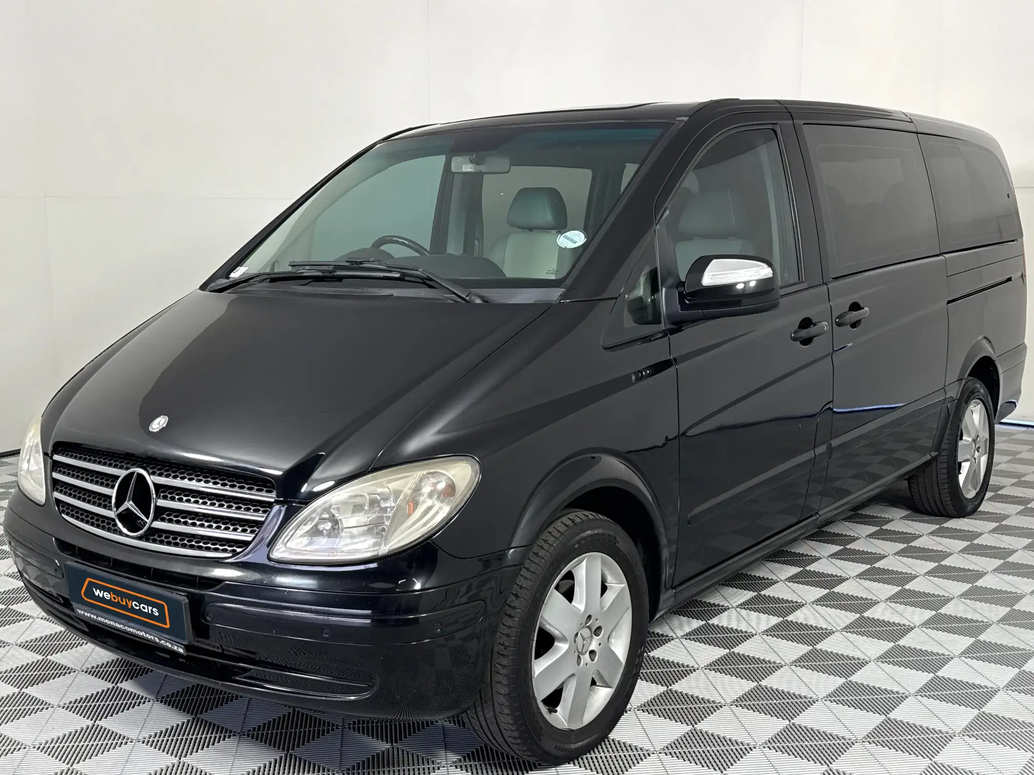 2010 Mercedes-Benz Viano