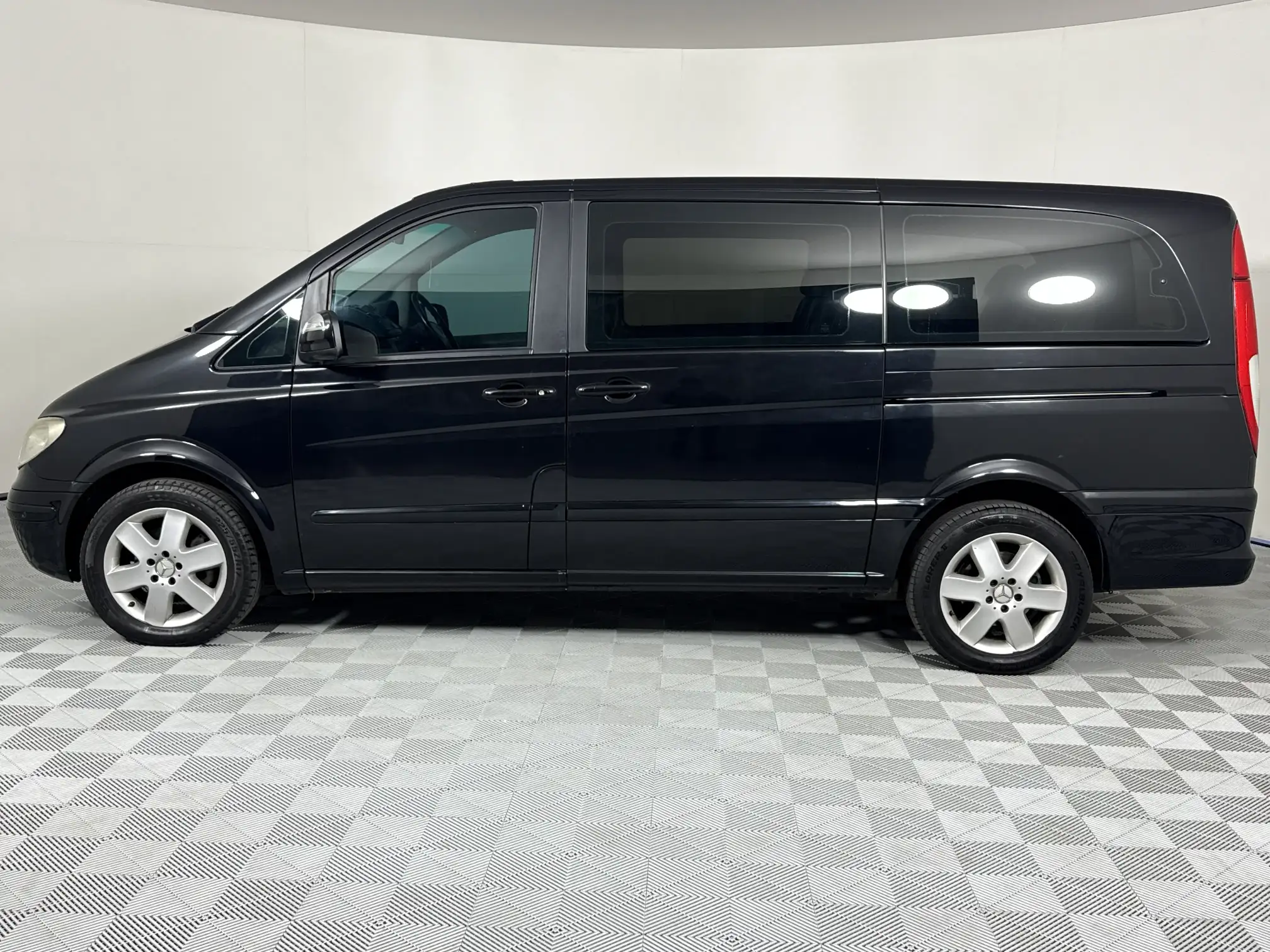 Mercedes-Benz Viano