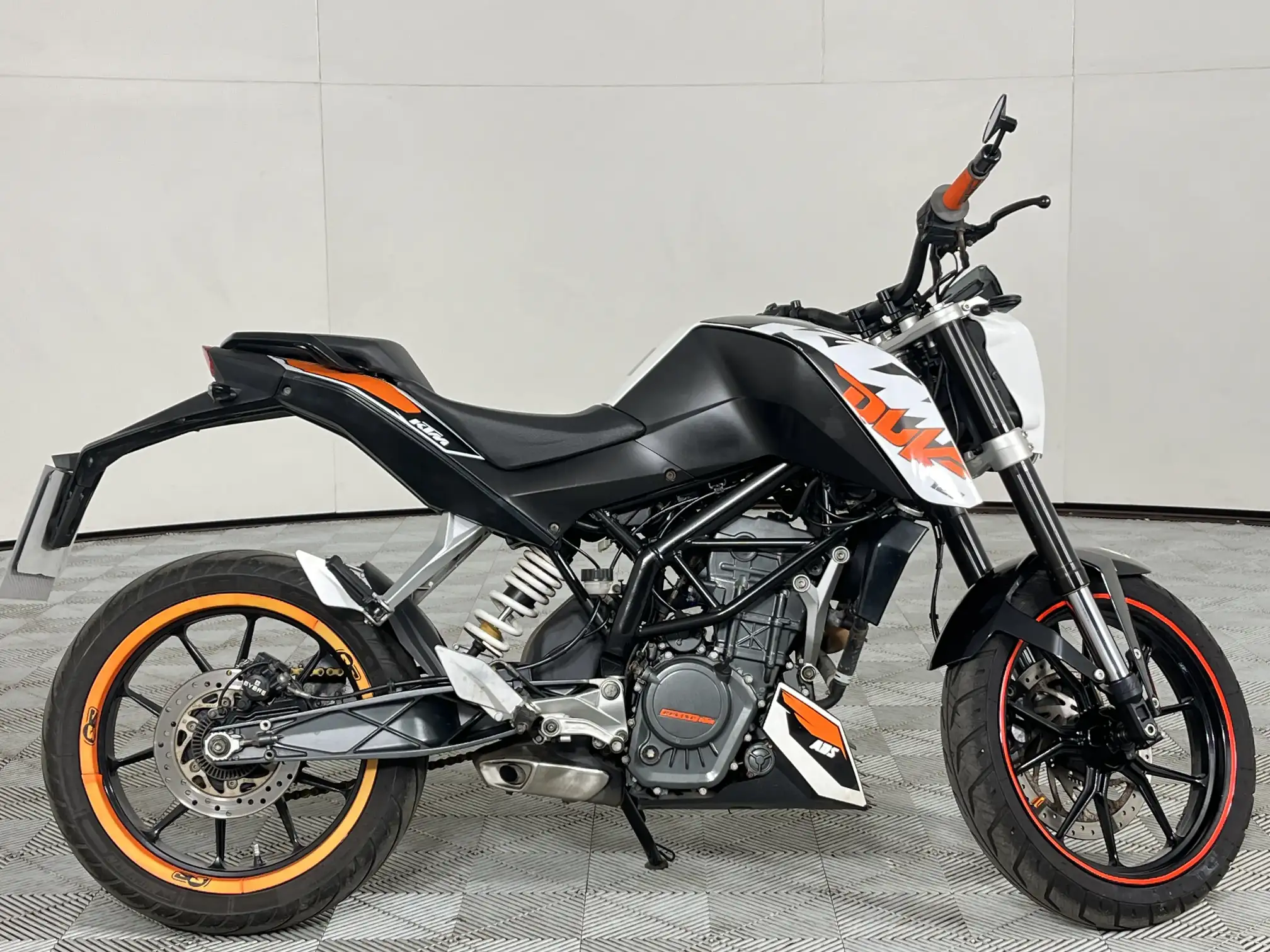2014 KTM Duke