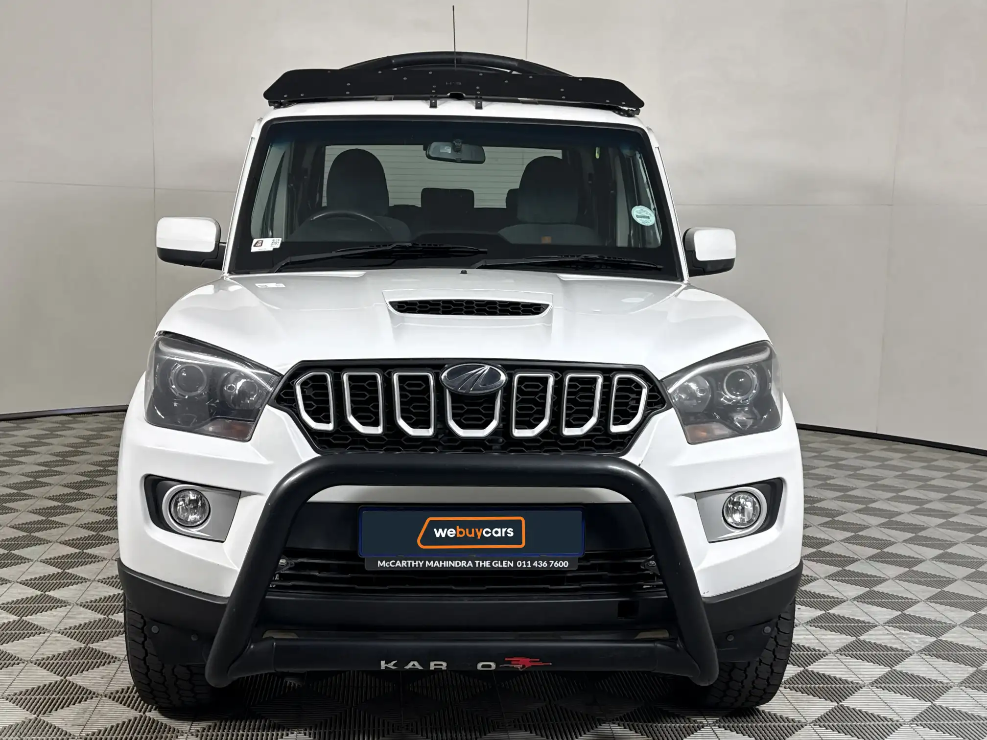 Mahindra PIK UP
