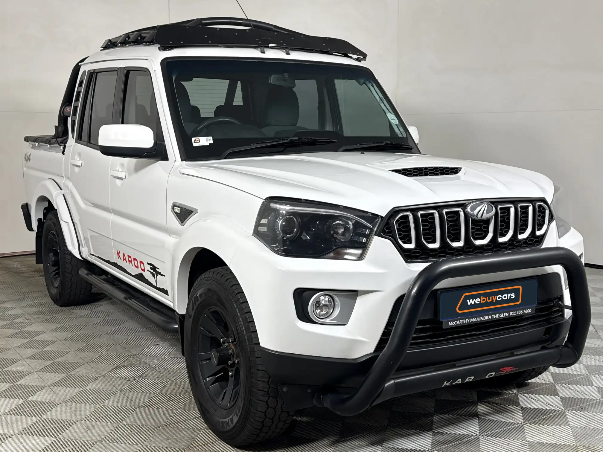Mahindra PIK UP