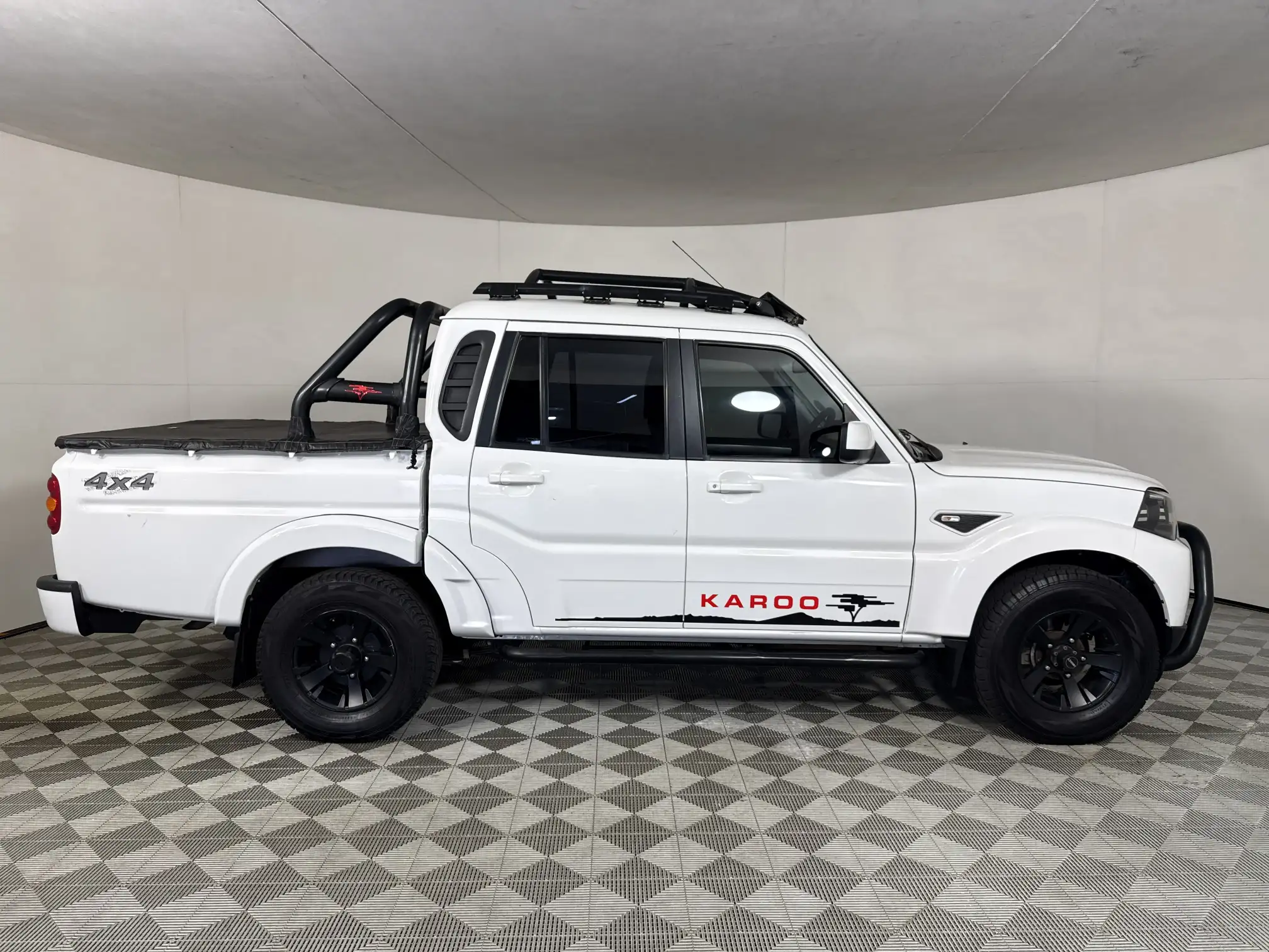 Mahindra PIK UP