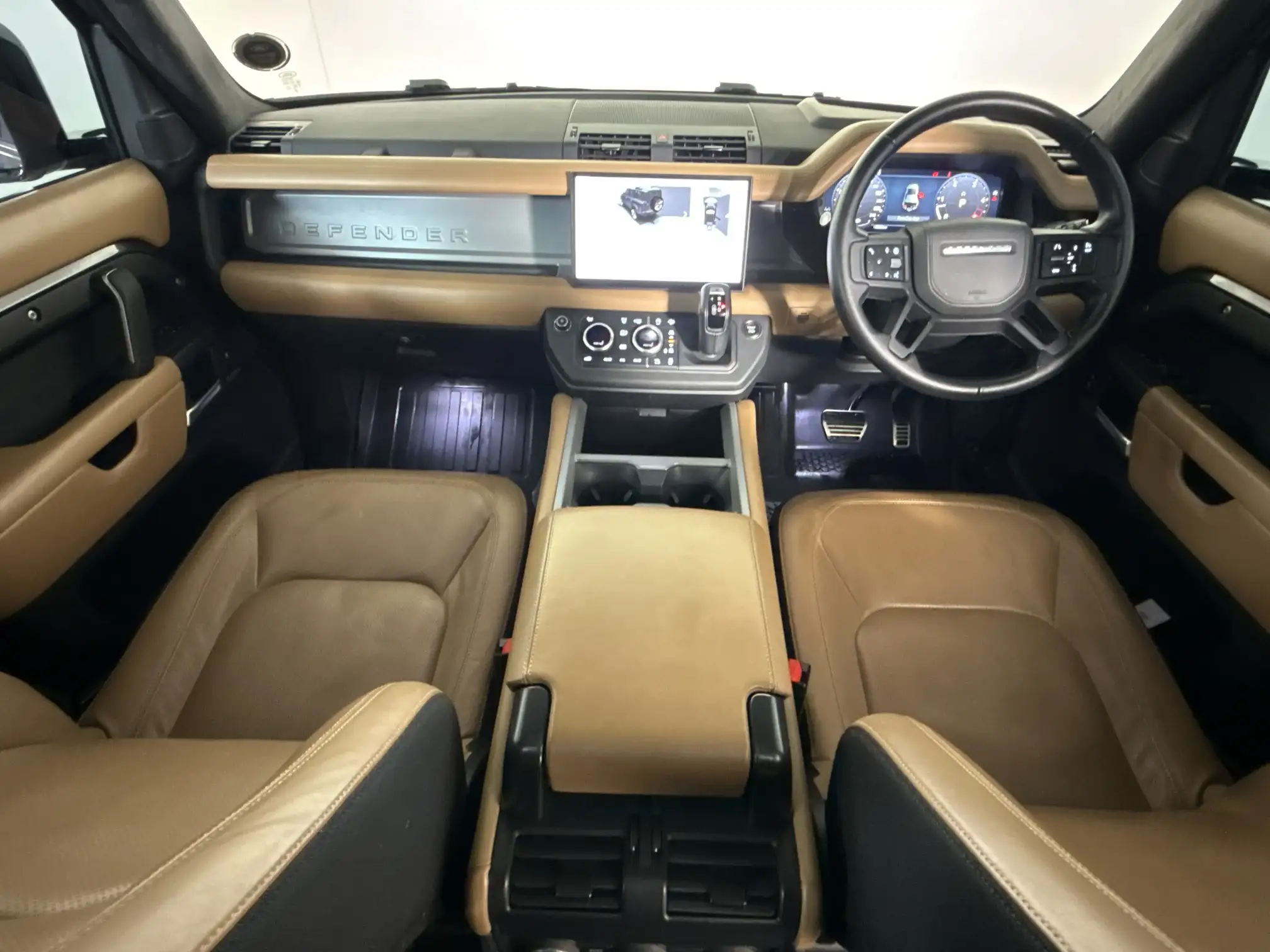 Land Rover Defender 110