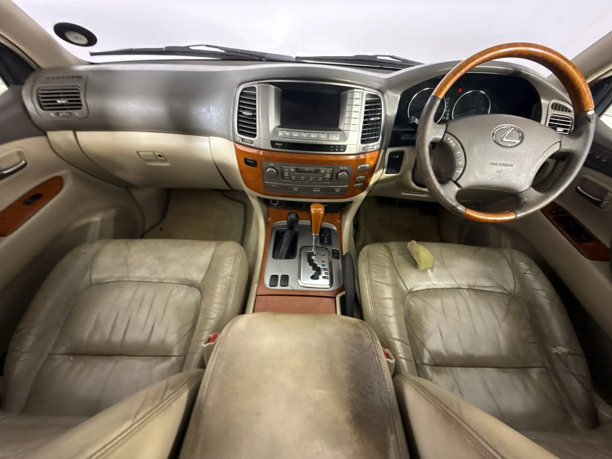 Lexus LX