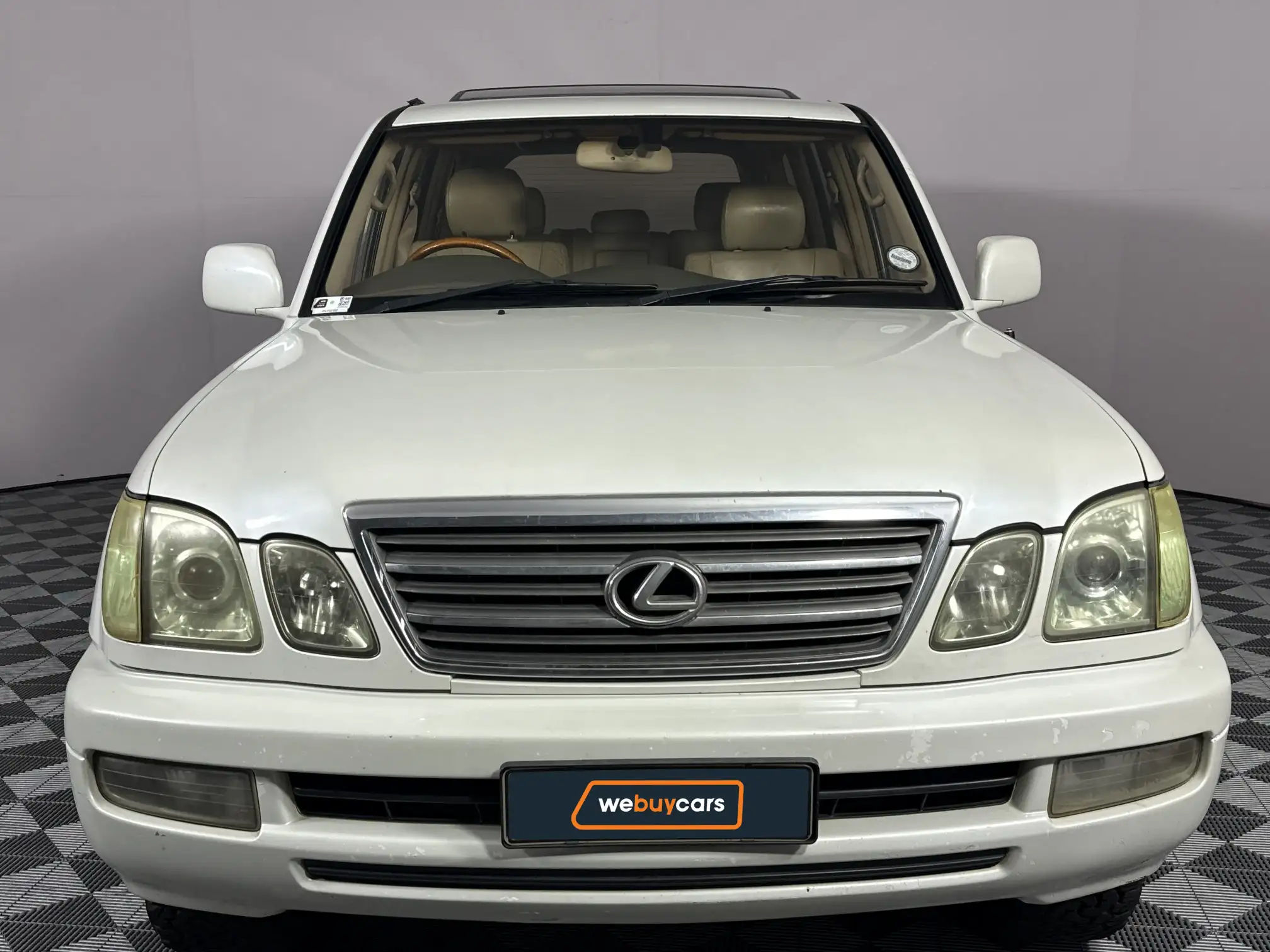 Lexus LX