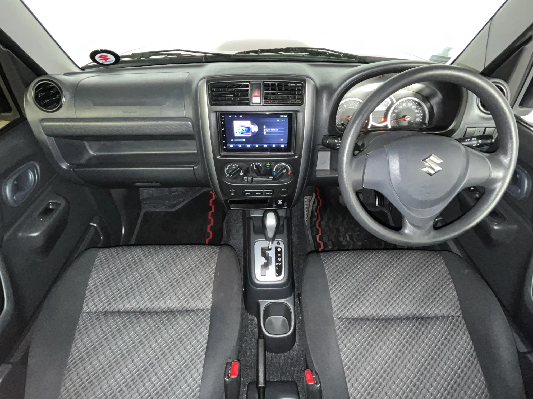 Suzuki Jimny 1.3 Auto