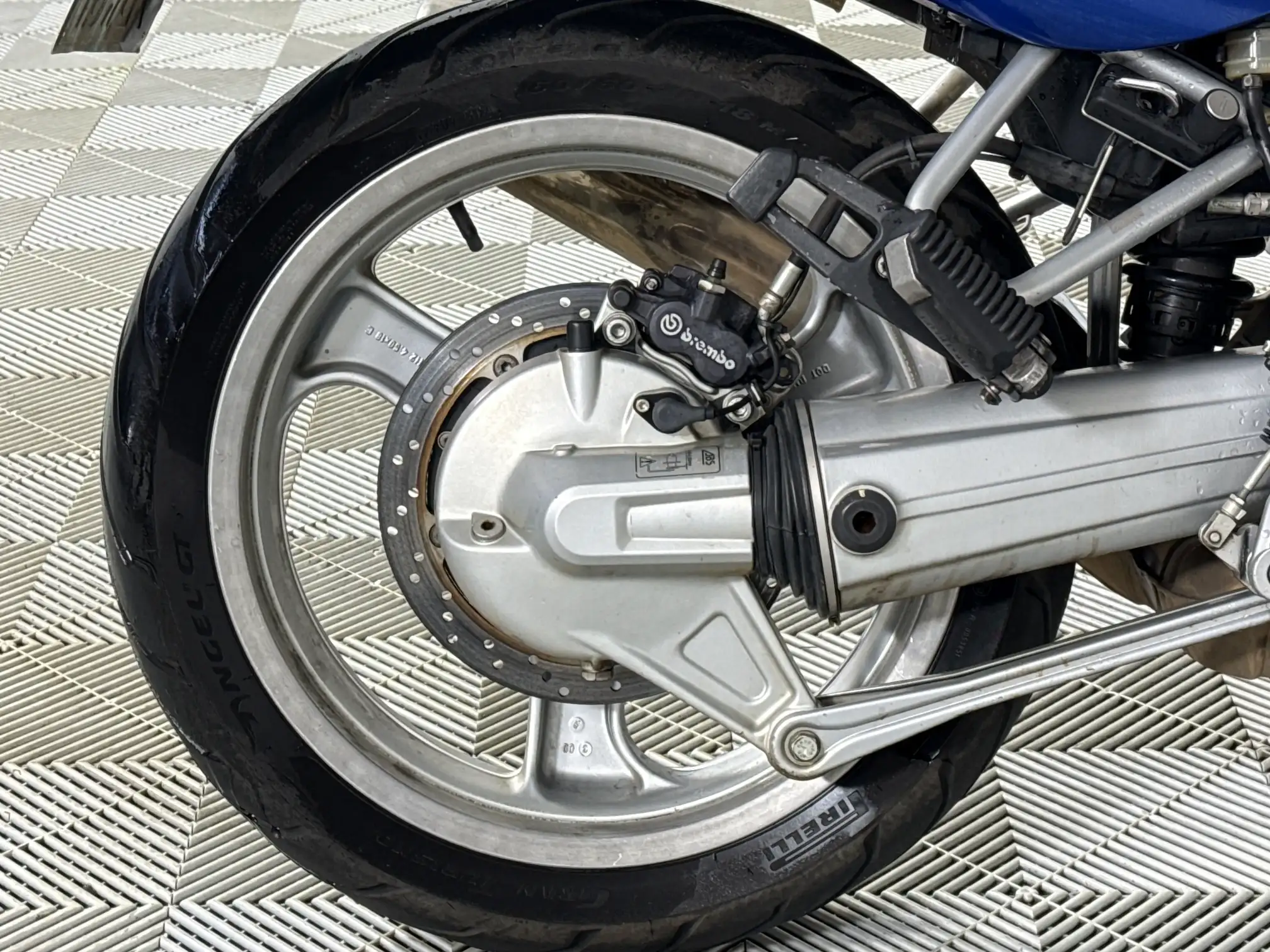 BMW R Series