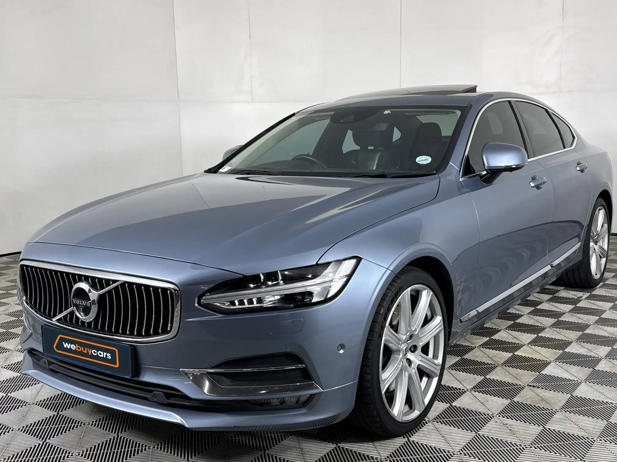2018 Volvo S90