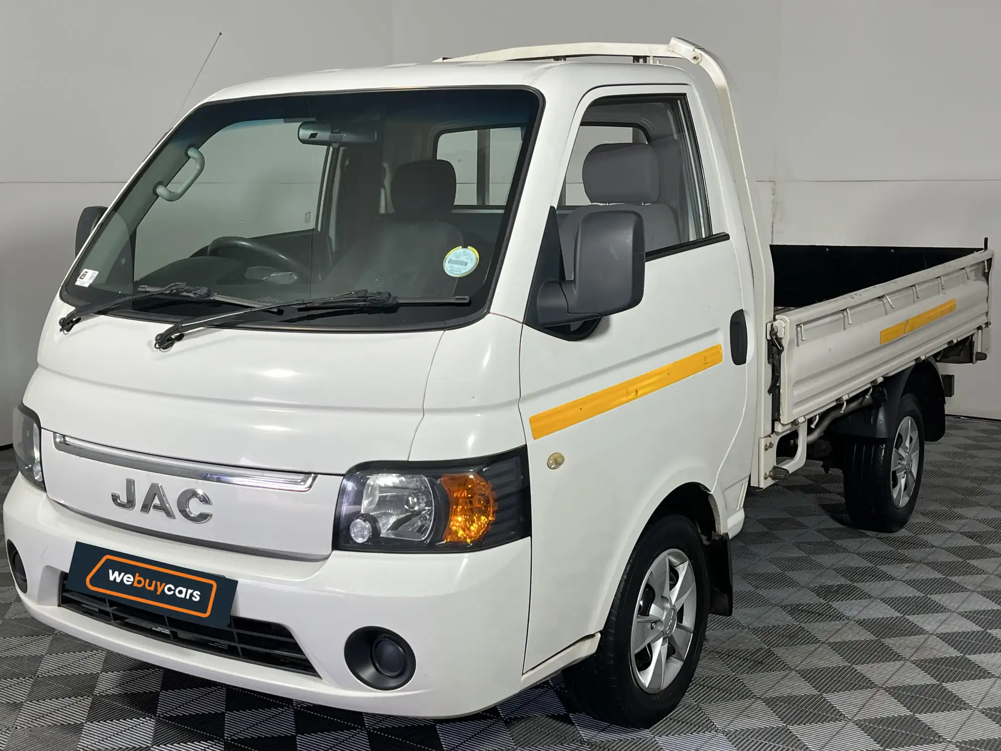 2021 JAC X200