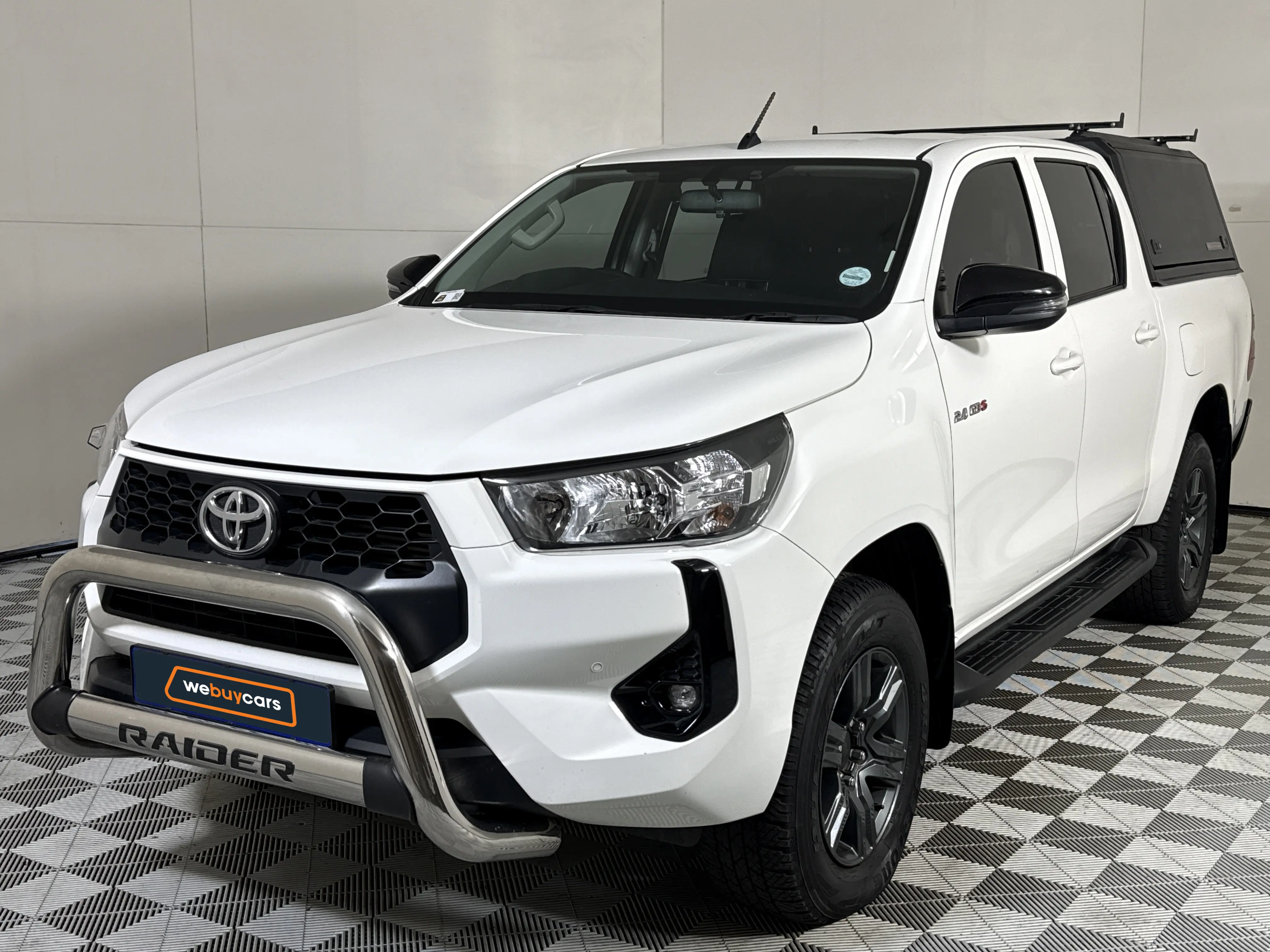 2025 Toyota Hilux 2.4 Gd-6 Raider 4x4 Auto Pick Up Double Cab