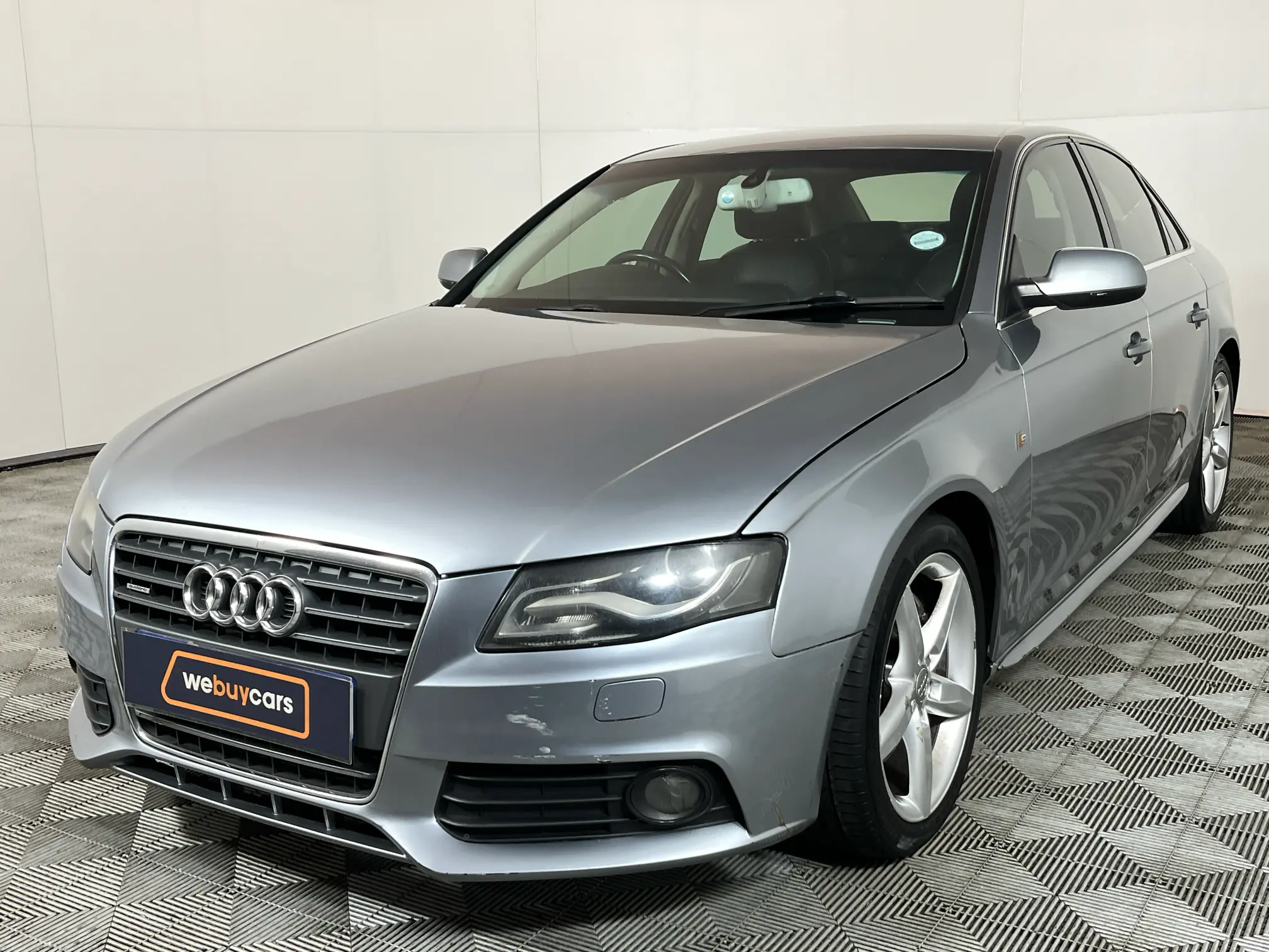 2012 Audi A4 2.0 TFSI quattro S tronic (155 KW)