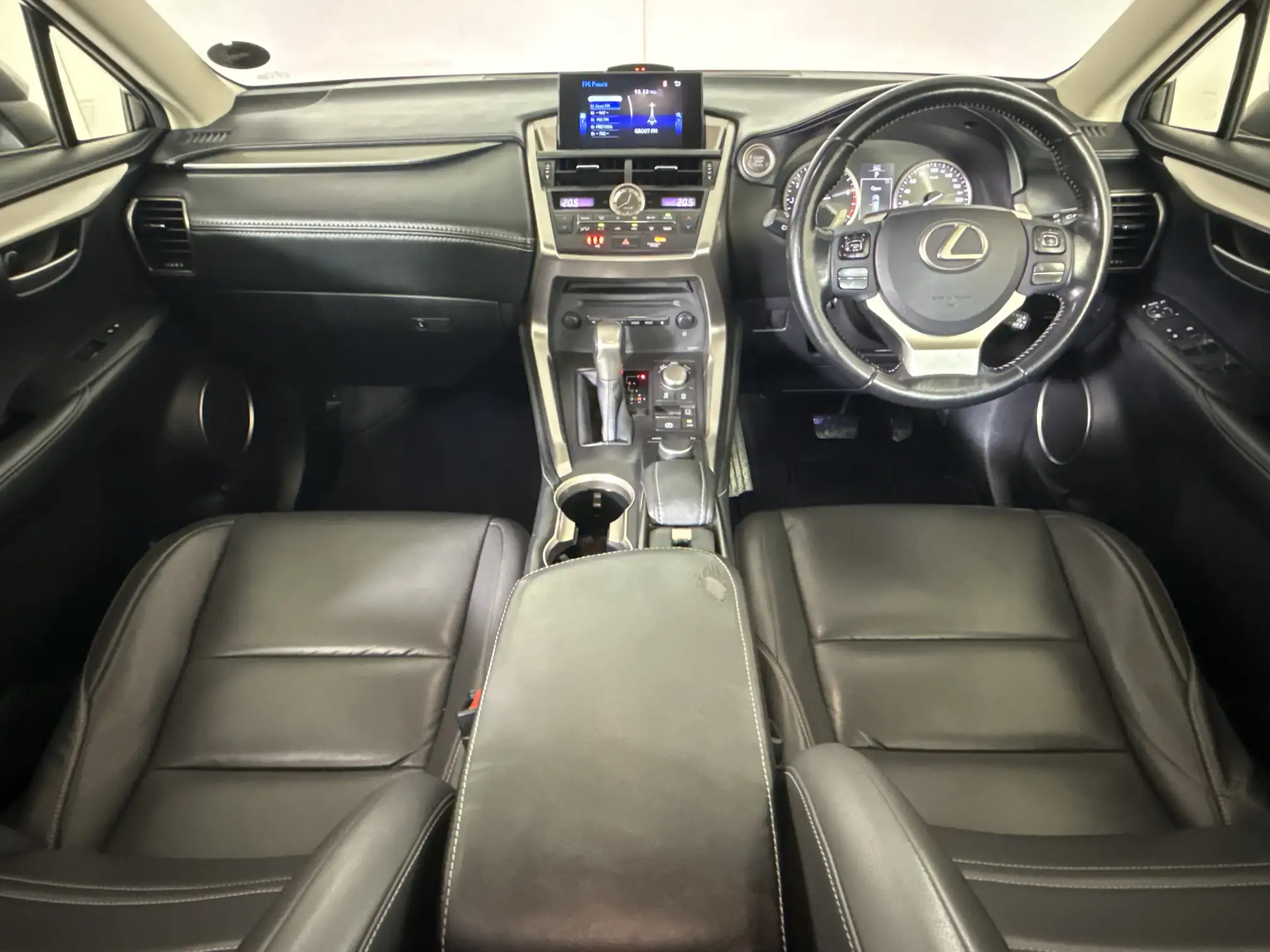 Lexus NX