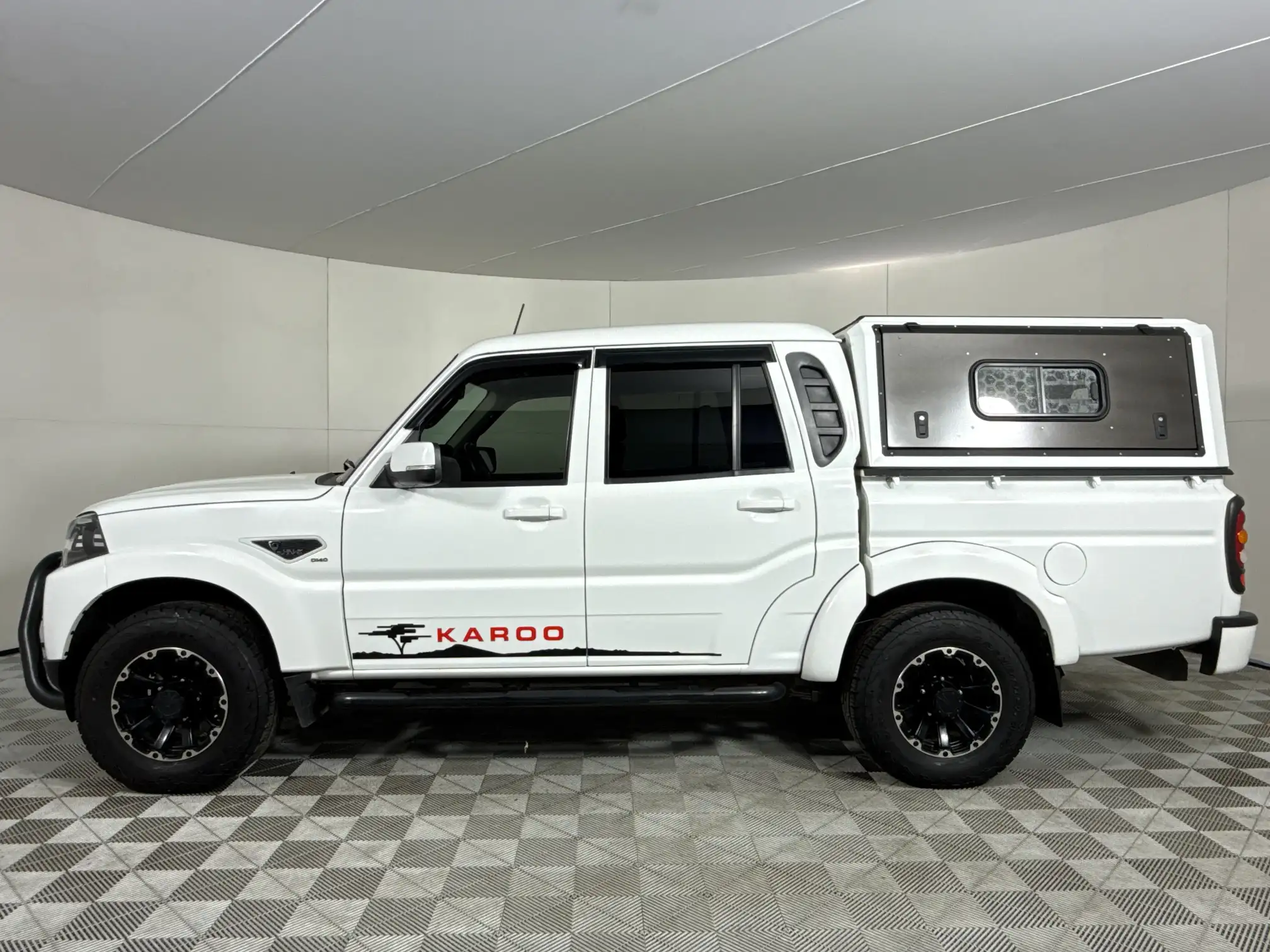 Mahindra PIK UP