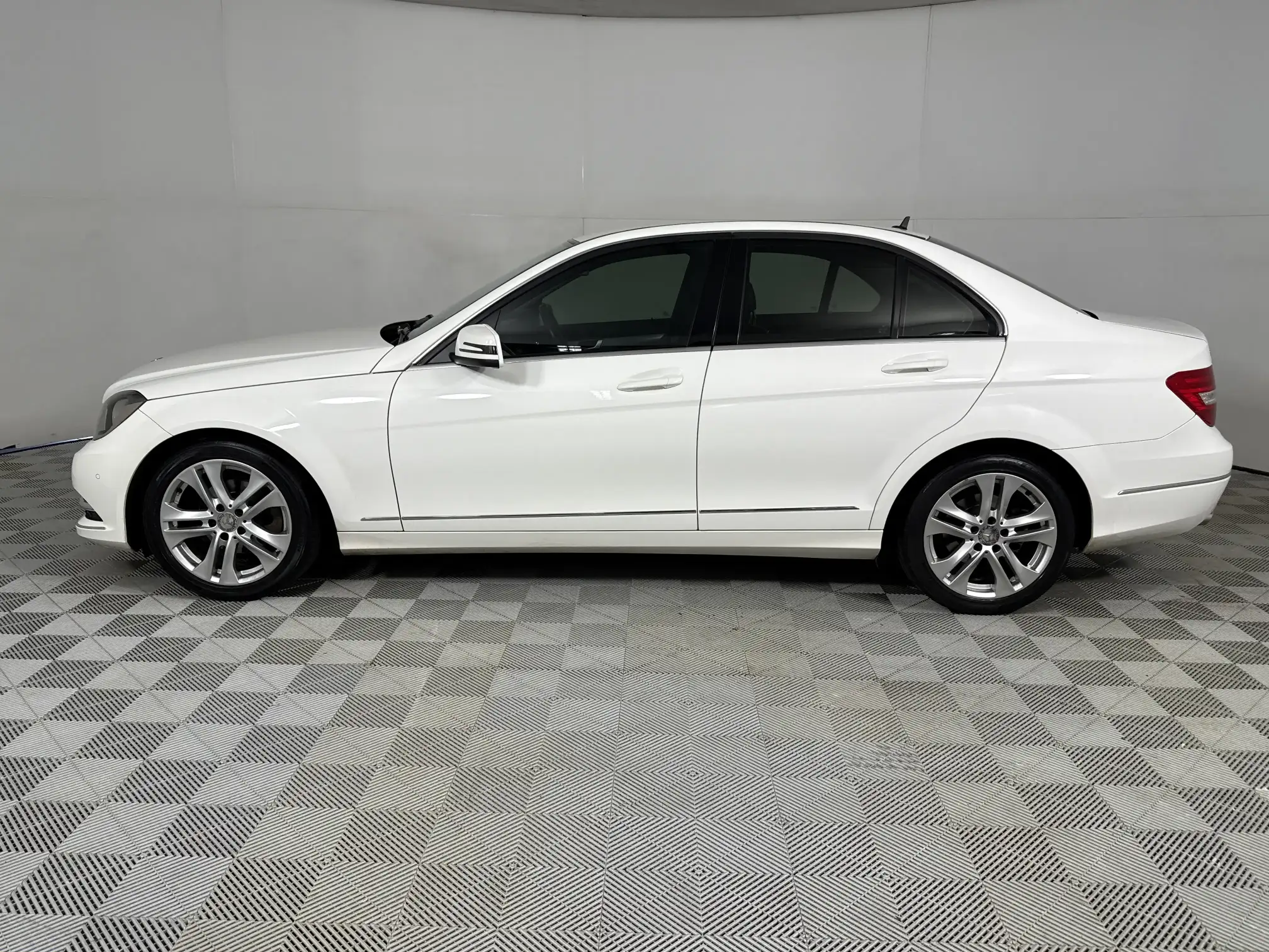 Mercedes-Benz C Class Sedan