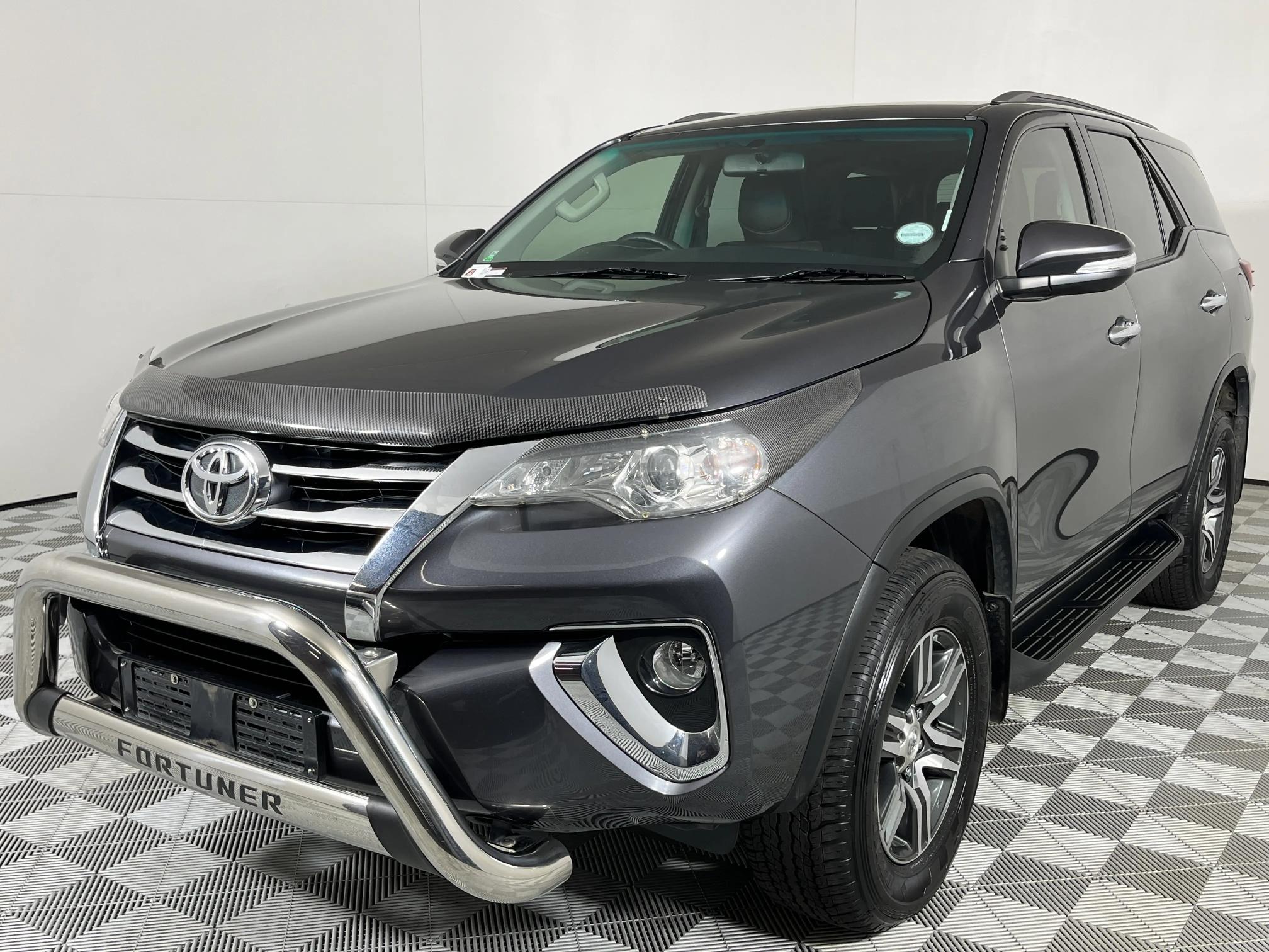 Toyota Fortuner IV 2.4 GD-6 Raised Body Auto