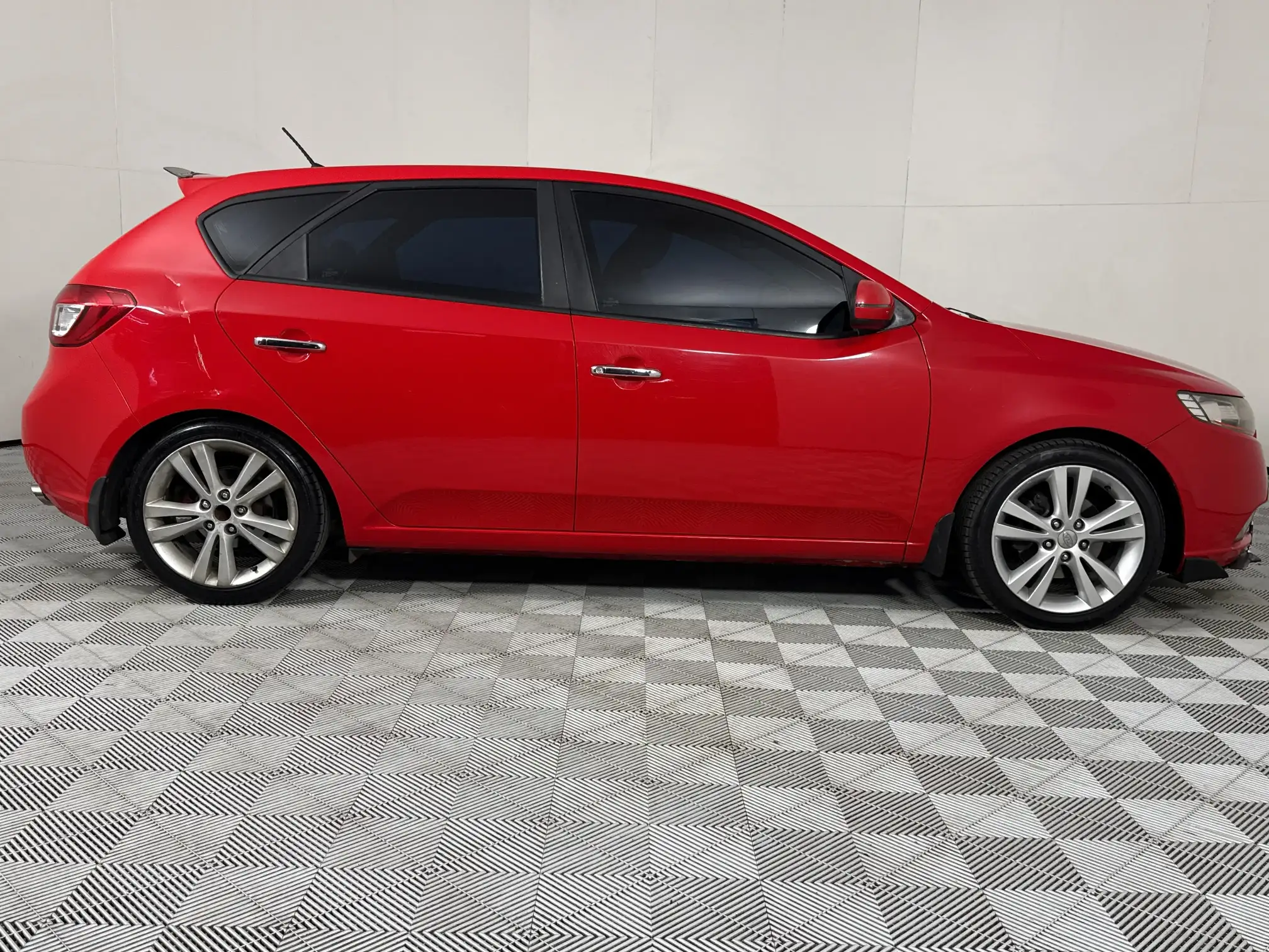 KIA Cerato