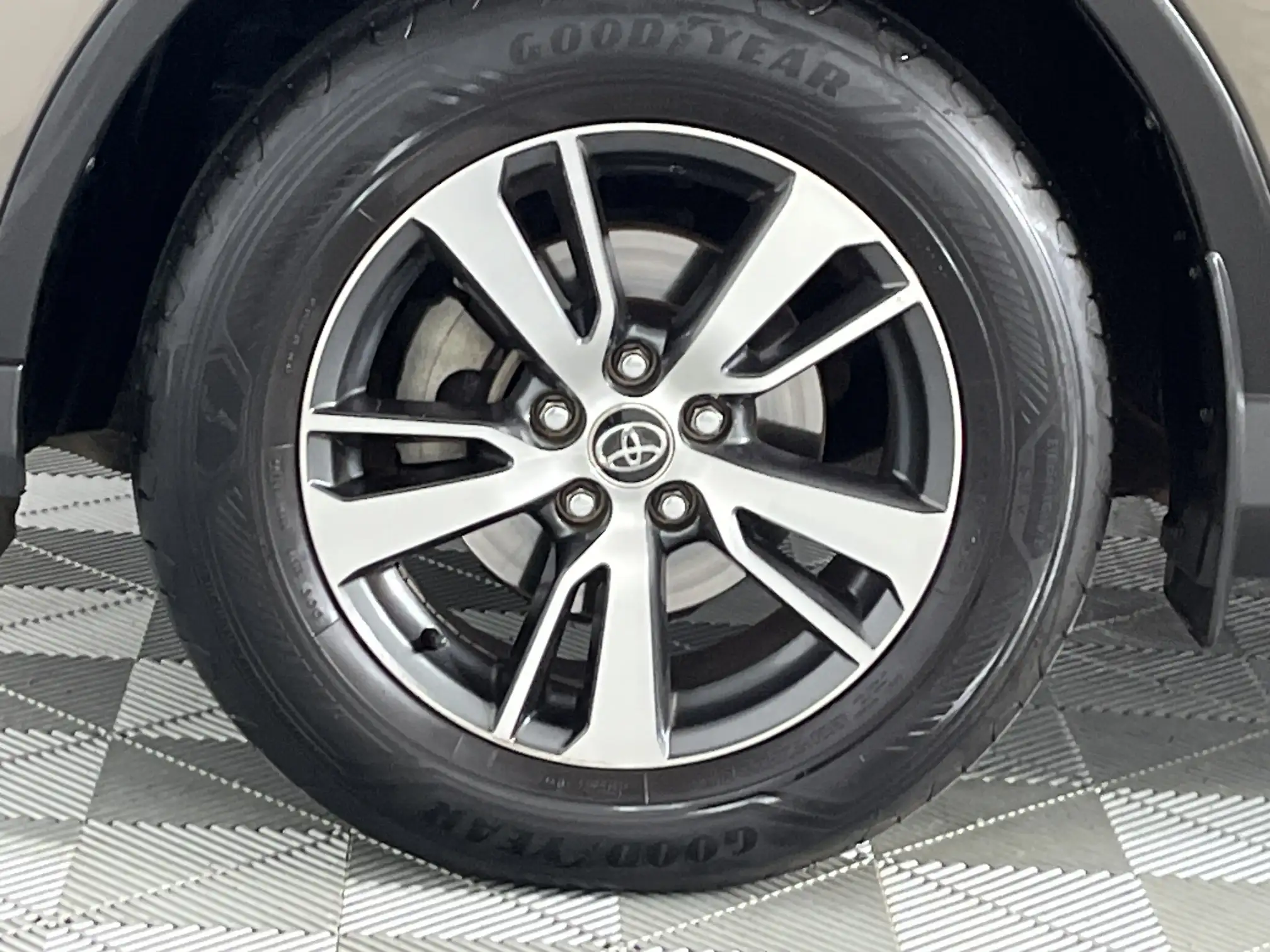 Toyota RAV 4