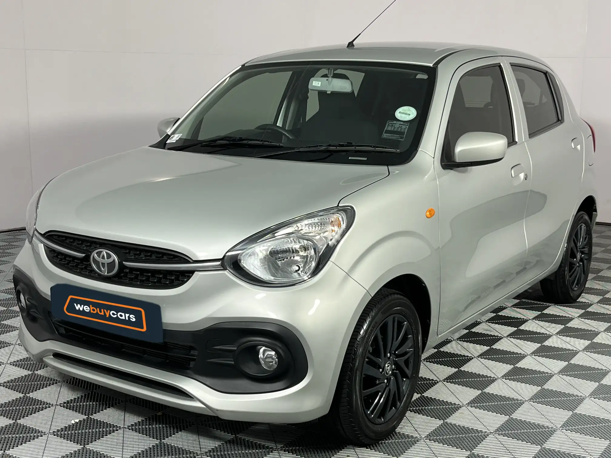 2024 Toyota Vitz