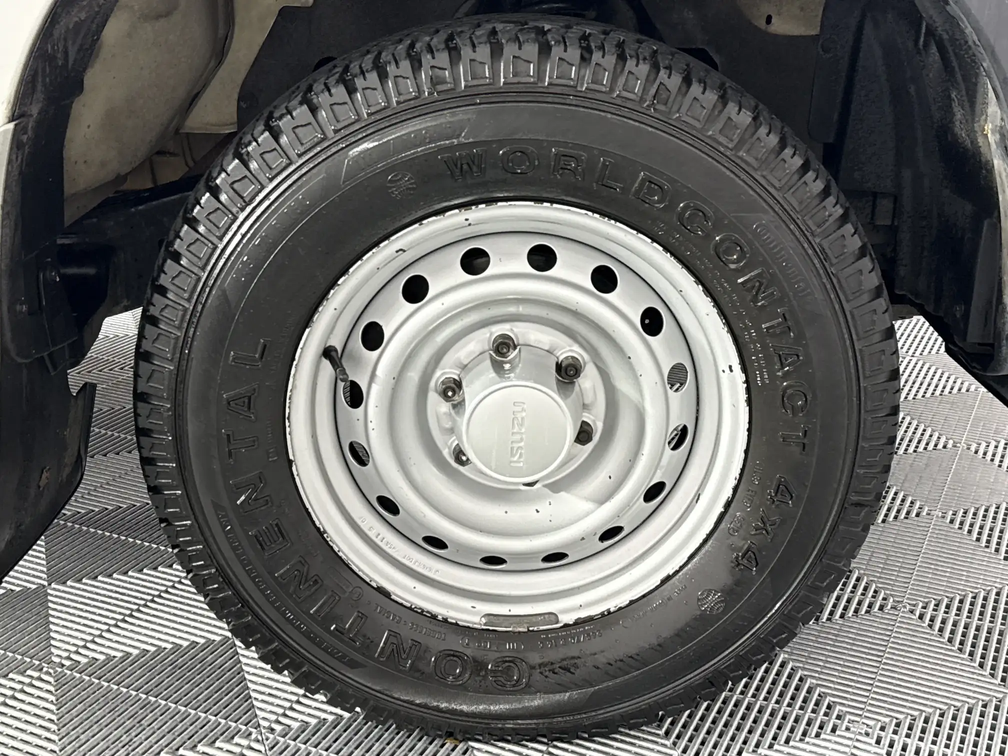 Isuzu KB